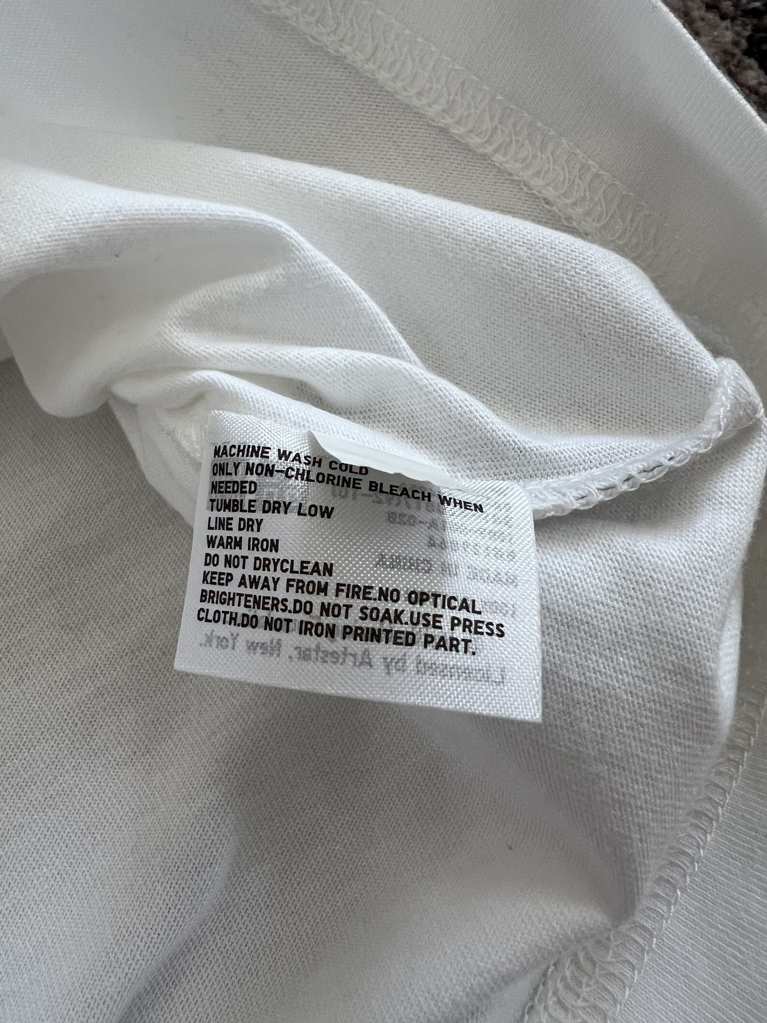 Keith Haring × Uniqlo Keith Haring x Uniqlo Party of Life Tee Size US L / EU 52-54 / 3 - 6 Thumbnail