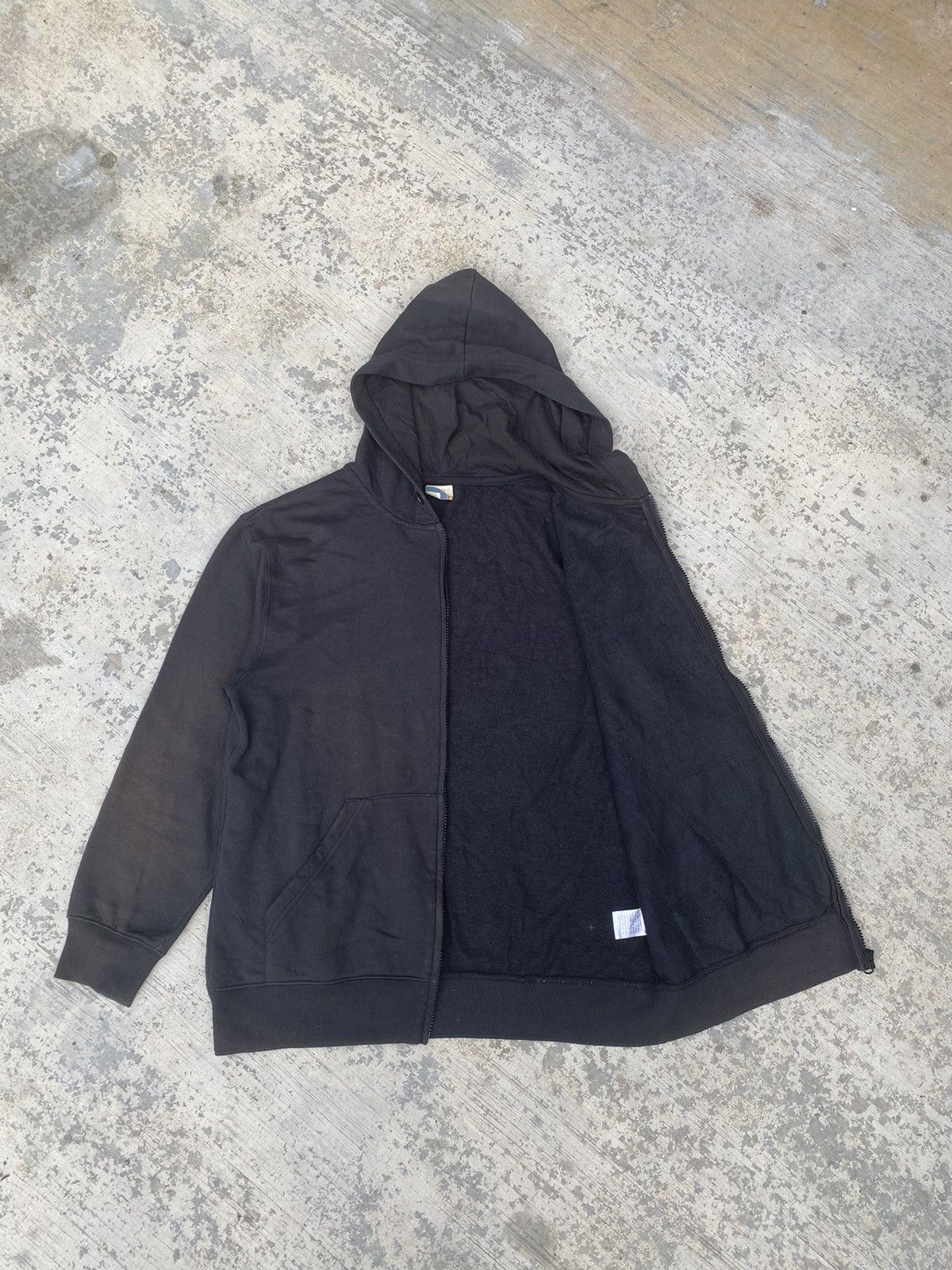 Vintage T&C Surf design big logo zip up sun faded hoodies Size US L / EU 52-54 / 3 - 6 Thumbnail