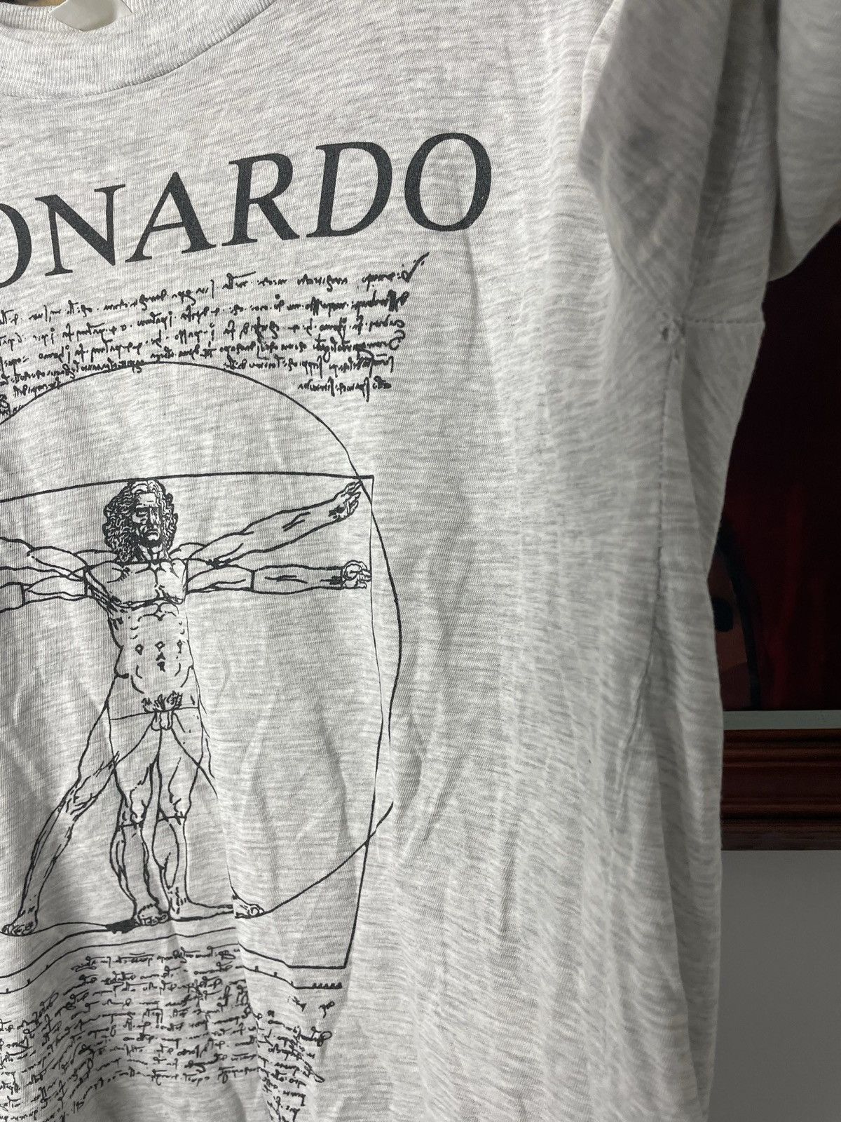 Vintage 90s Leonardo Da Vinci Vitruvian Man Art Tee Hype