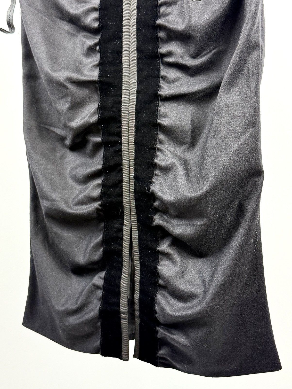 Yves Saint Laurent Yves Saint Laurent - Tom Ford - SS02 - Velvet - Ruched Skirt Size 25" / US 0 / IT 36 - 16 Thumbnail