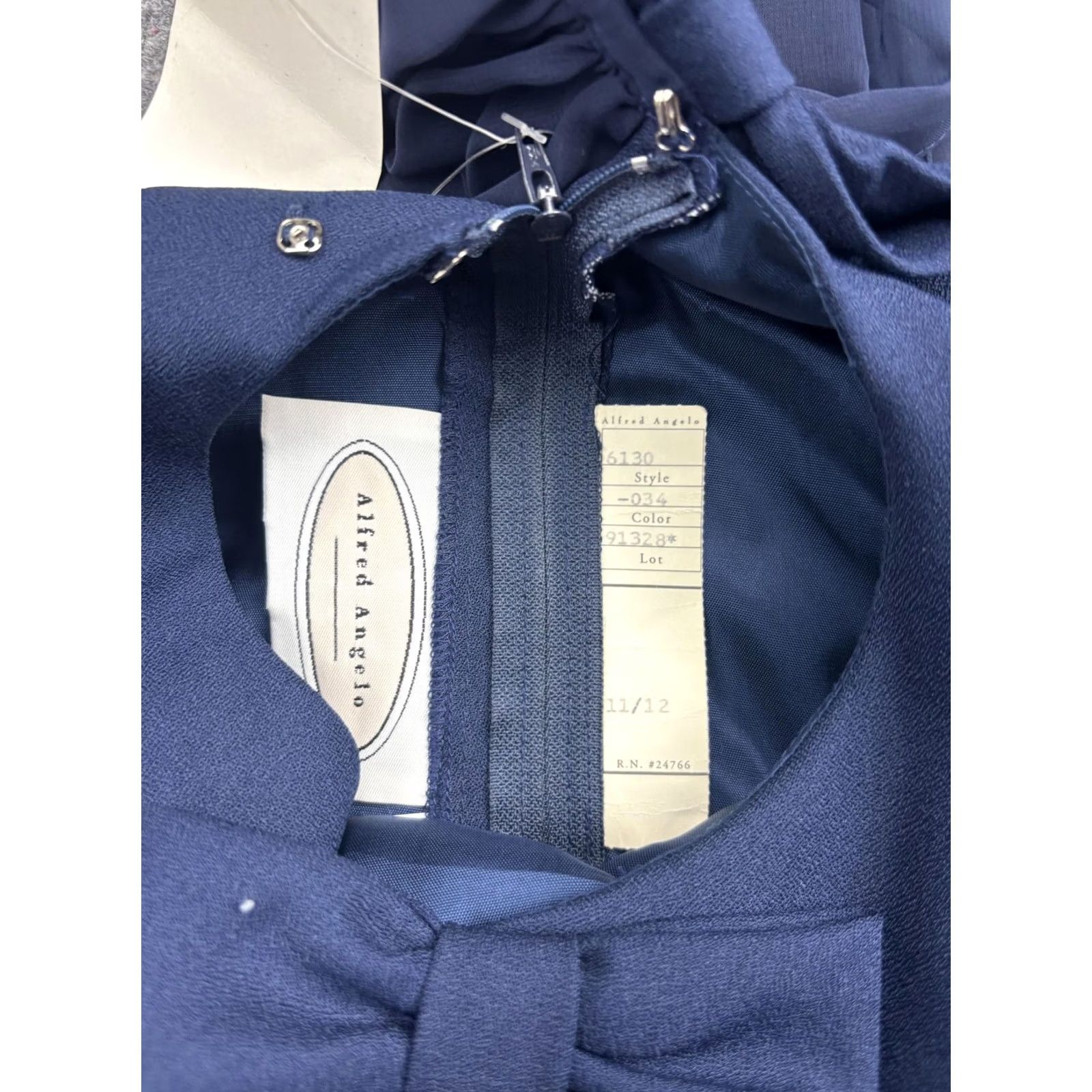 Vintage Alfred Angelo Dress Juniors 11/12 Blue Bow Back Cutout Long Formal Gown Size L / US 10 / IT 46 - 6 Thumbnail