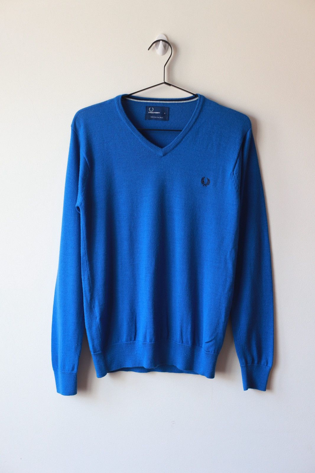 Fred Perry Fred Perry Classic V-Neck Blue Jumper Size US S / EU 44-46 / 1 - 2 Thumbnail