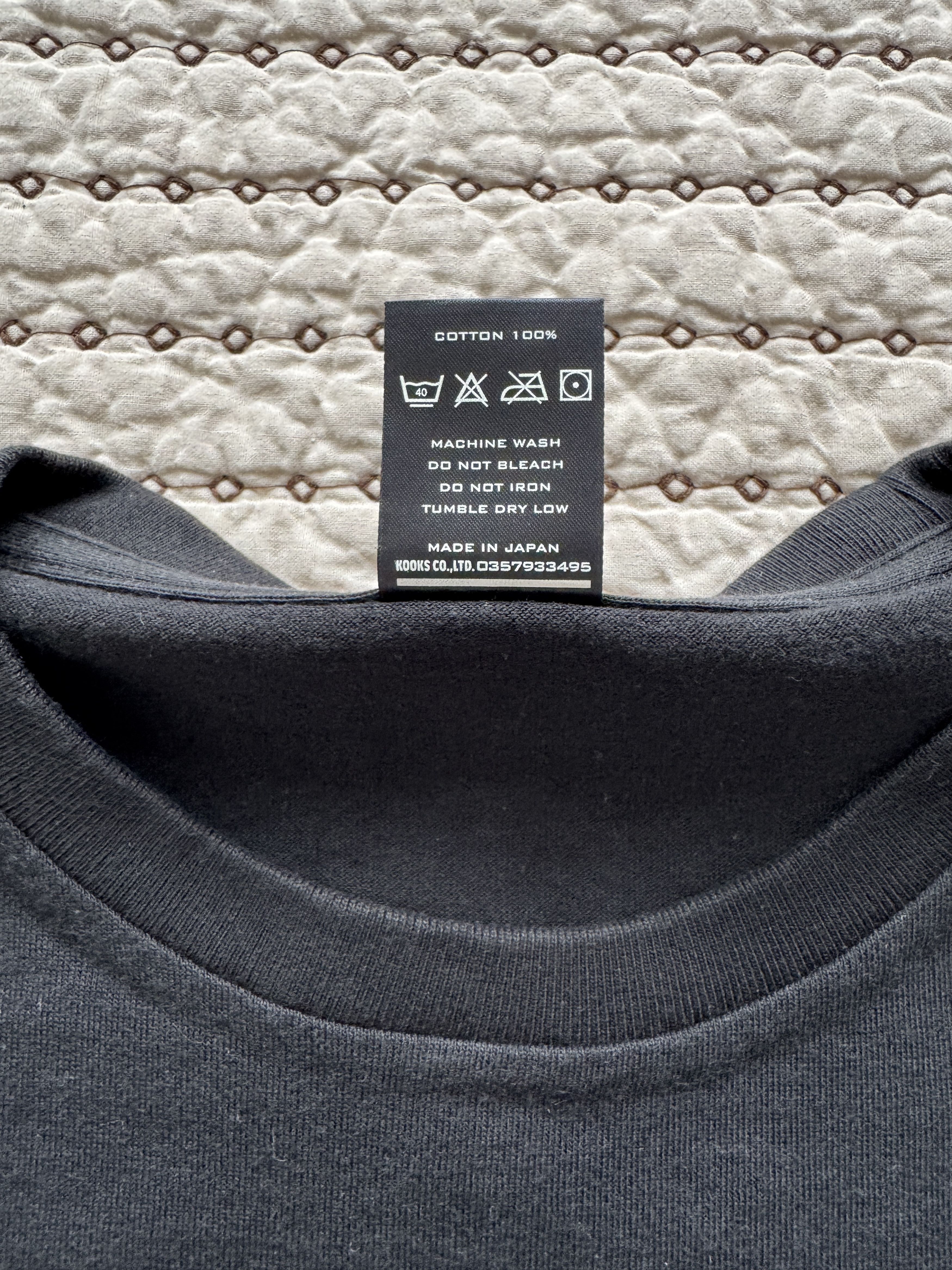 Number (N)ine NUMBER (N)INE - 'KURDT' T-SHIRT BLACK SIZE 3 KRAFT HOMAGE Size US L / EU 52-54 / 3 - 8 Thumbnail