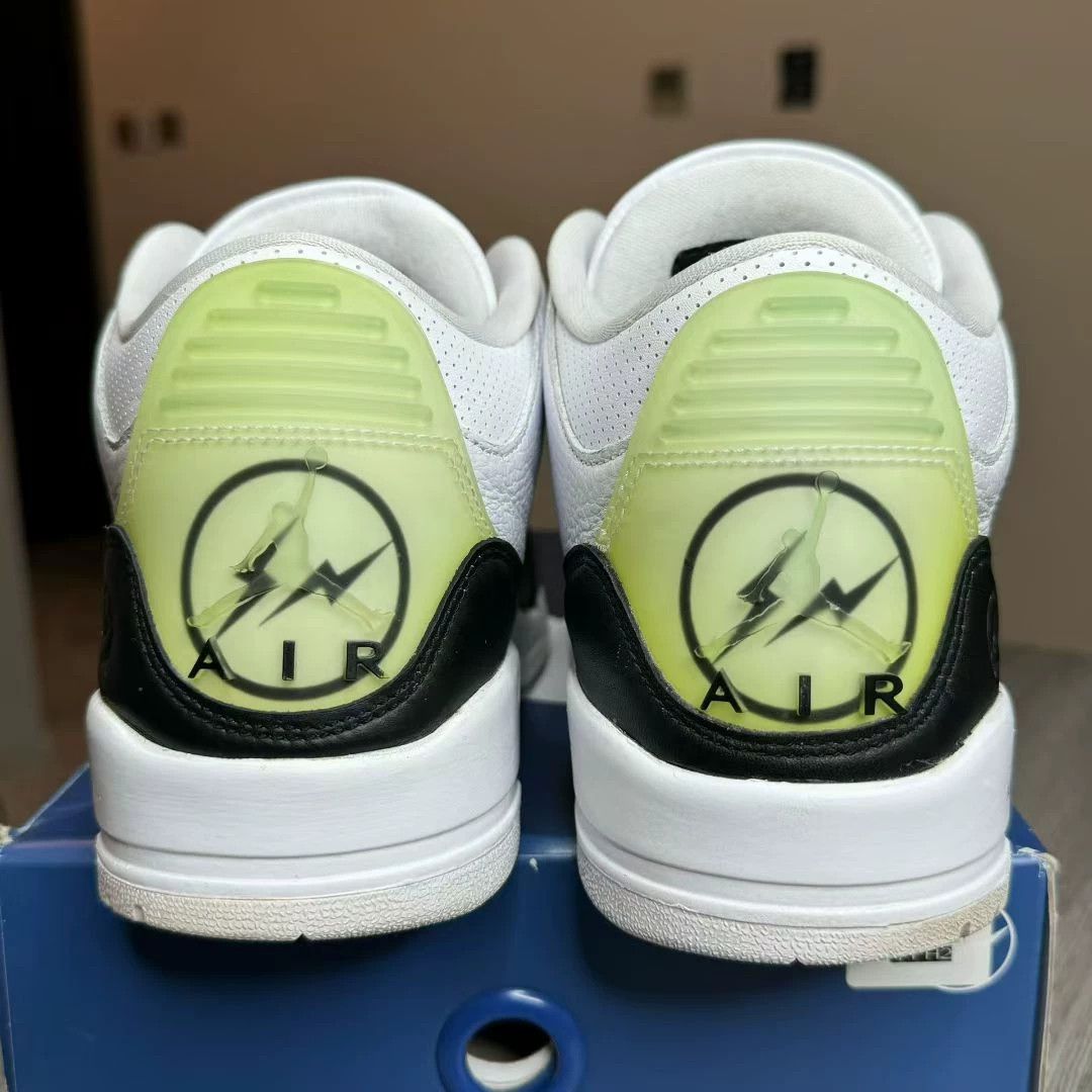 Nike Fragment Design x Jordan Air Jordan 3 collaboration Size US 11 / EU 44 - 5 Thumbnail