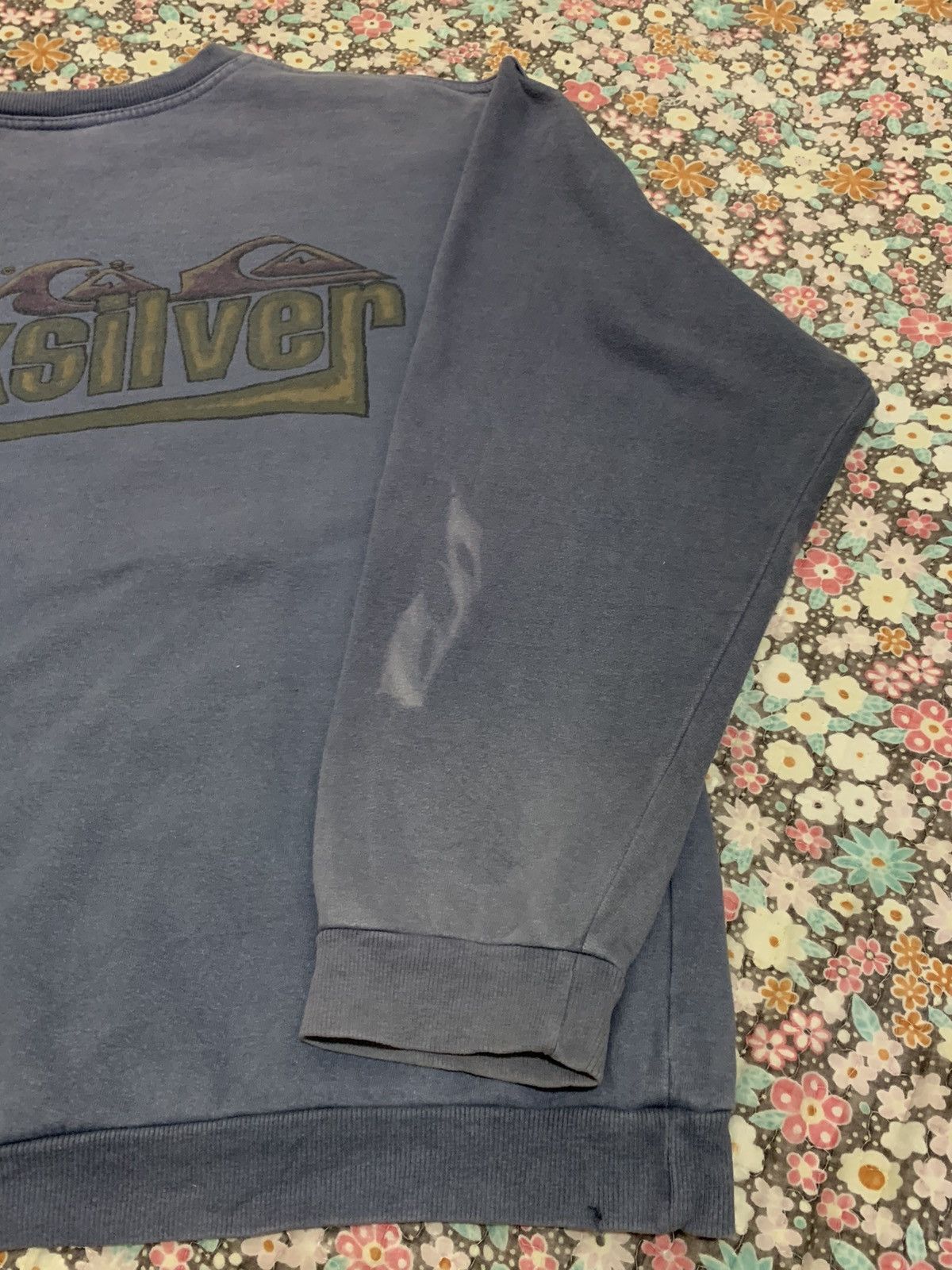 Quiksilver Vintage Quiksilver Silver Edition Sweatshirt Sun faded Size US XL / EU 56 / 4 - 10 Thumbnail