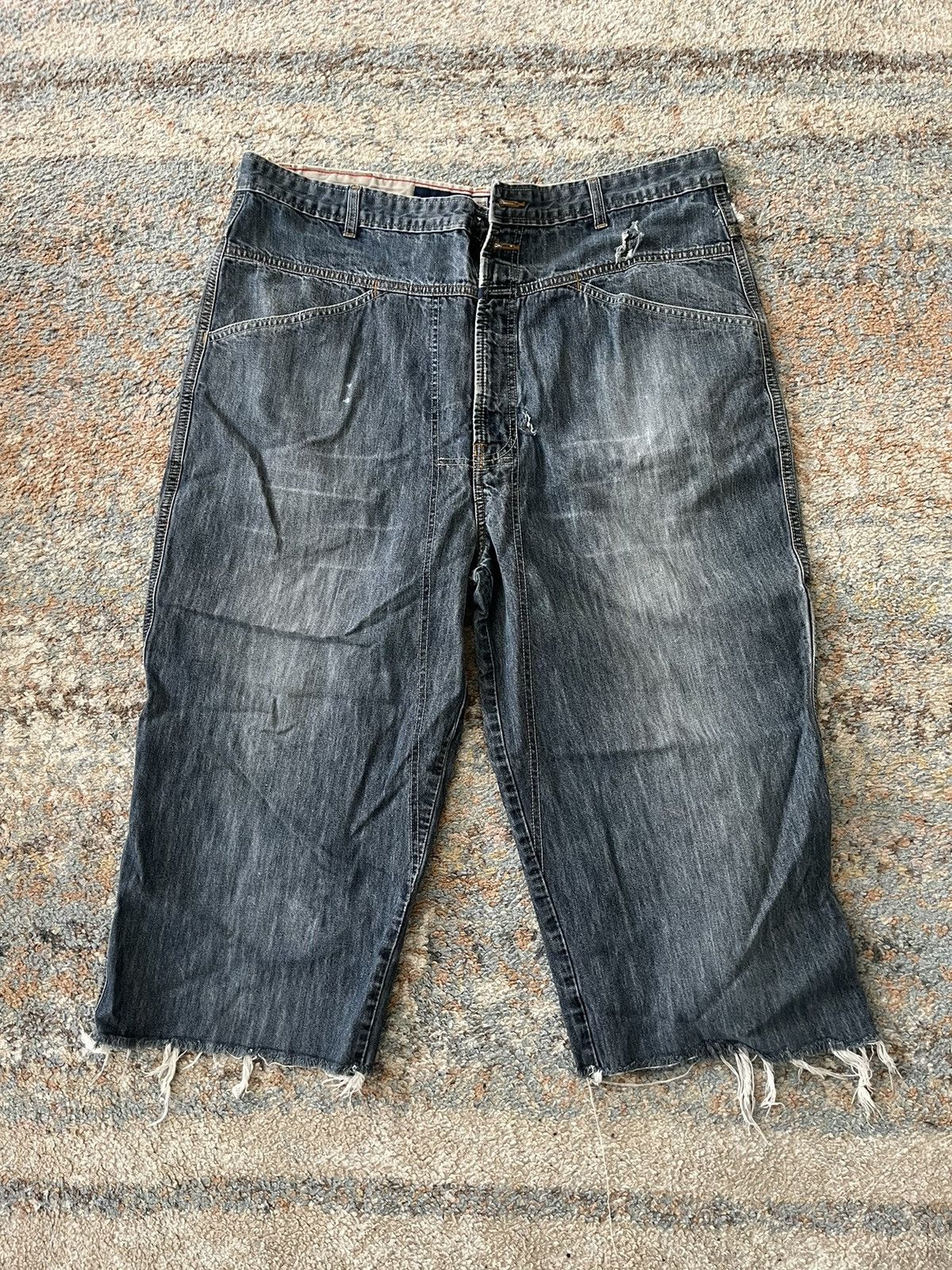 Marithe + Francois Girbaud VTG Marithe Girbaud Baggy Jorts Cut Raw Edge Y2K Size US 42 / EU 58 - 1 Thumbnail