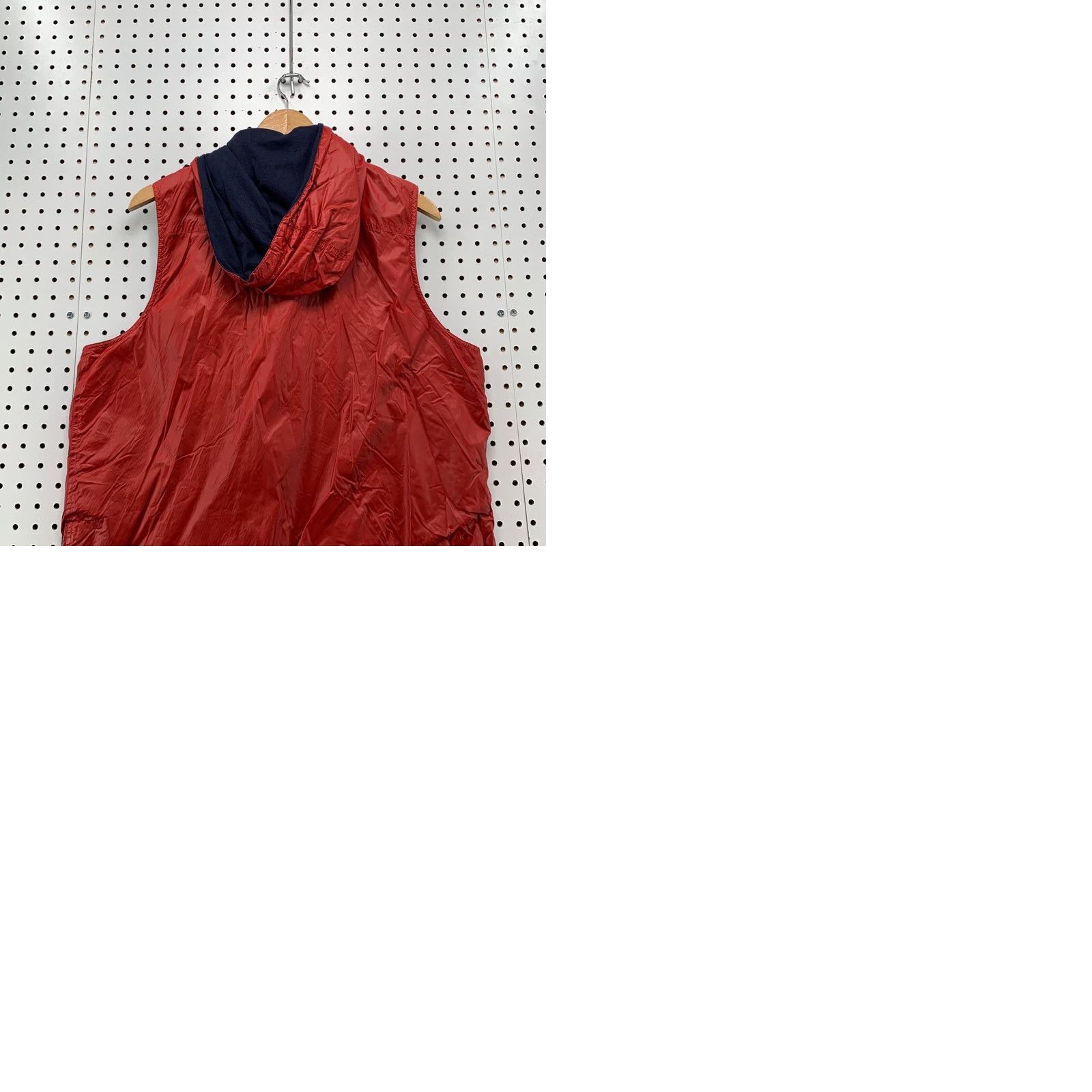 Ralph Lauren LRL Lauren Ralph Lauren Hooded Windbreaker Vest Red Womens Large NYLON Windbreaker Vest NYLON Hooded Size L / US 10 / IT 46 - 11 Thumbnail