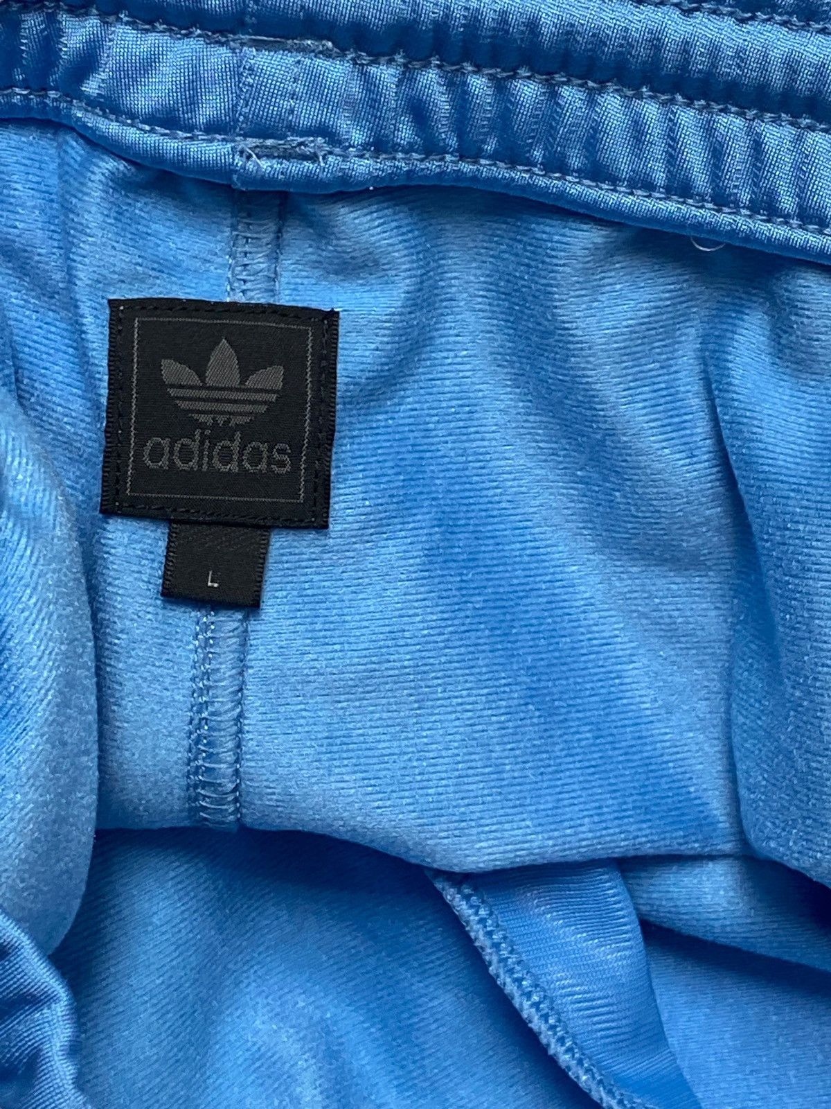 Adidas Vintage ADIDAS Originals Blue Track Pants Y2K Wide Baggy Size US 34 / EU 50 - 5 Thumbnail