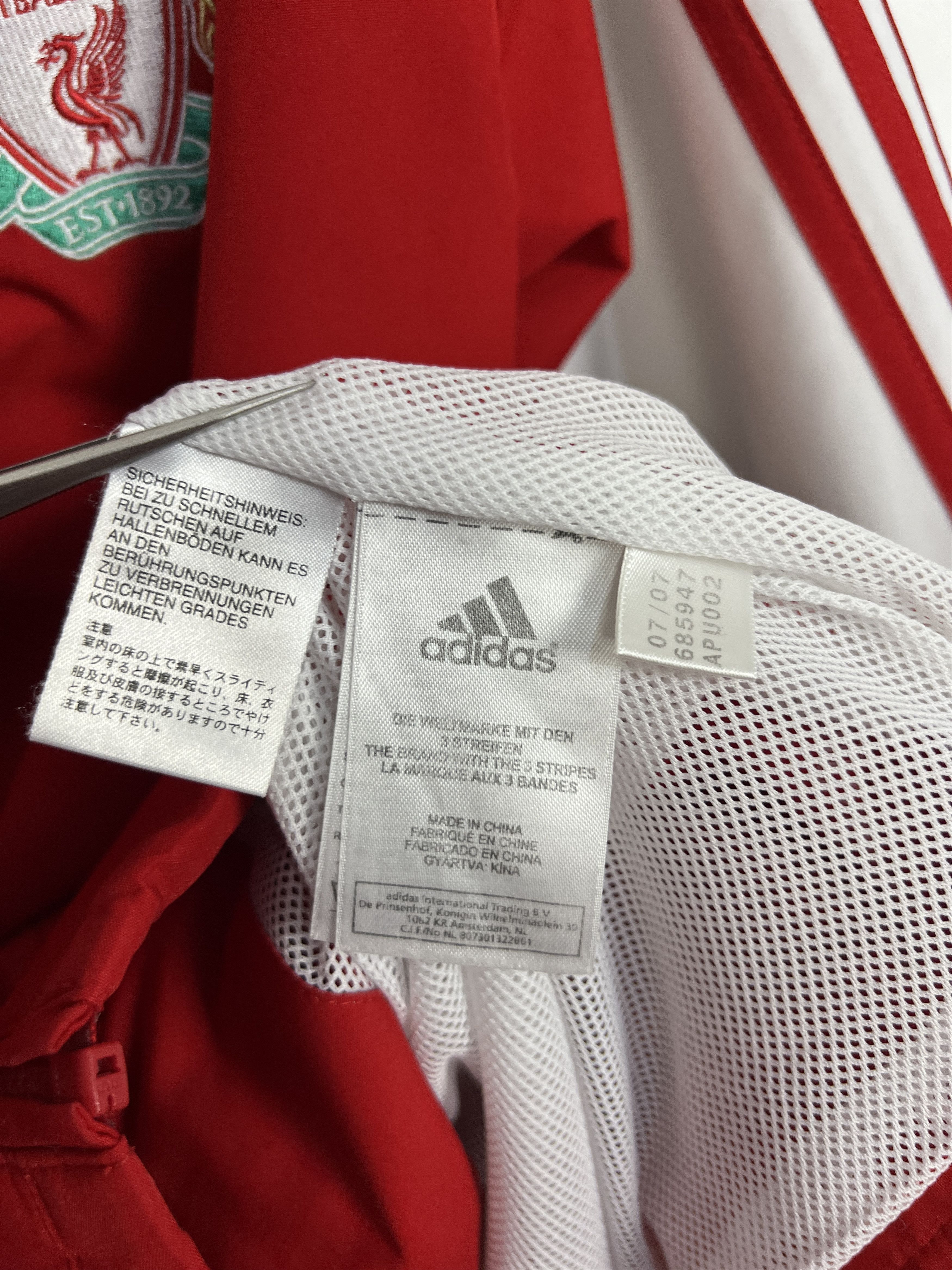 Adidas Liverpool Football Set Soccer Suit Jacket Pants Rare Size US M / EU 48-50 / 2 - 7 Thumbnail