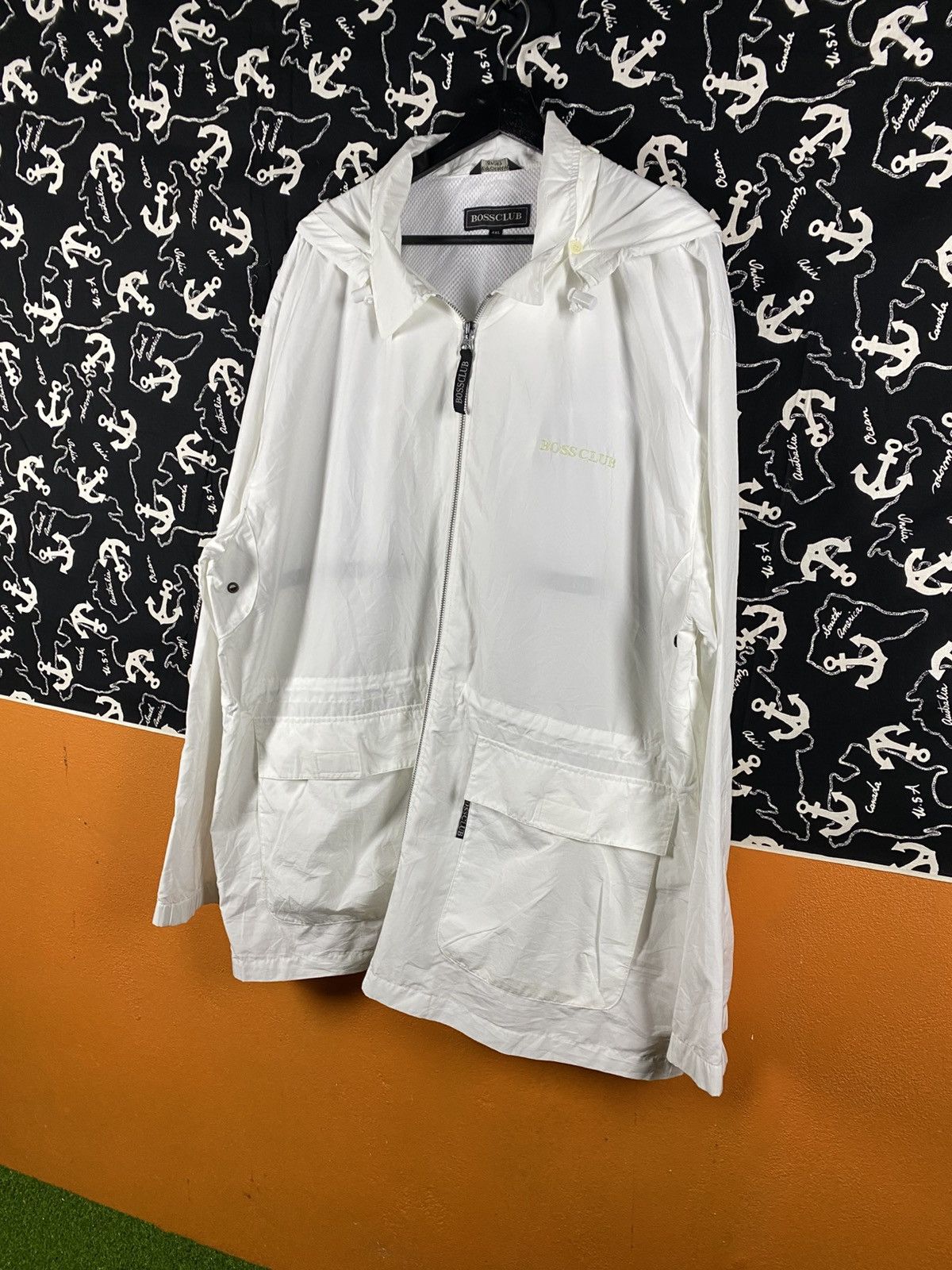 Japanese Brand Vintage BOSSCLUB Hooded Windbreaker Jacket White Lightweight Size US XXL / EU 58 / 5 - 4 Thumbnail