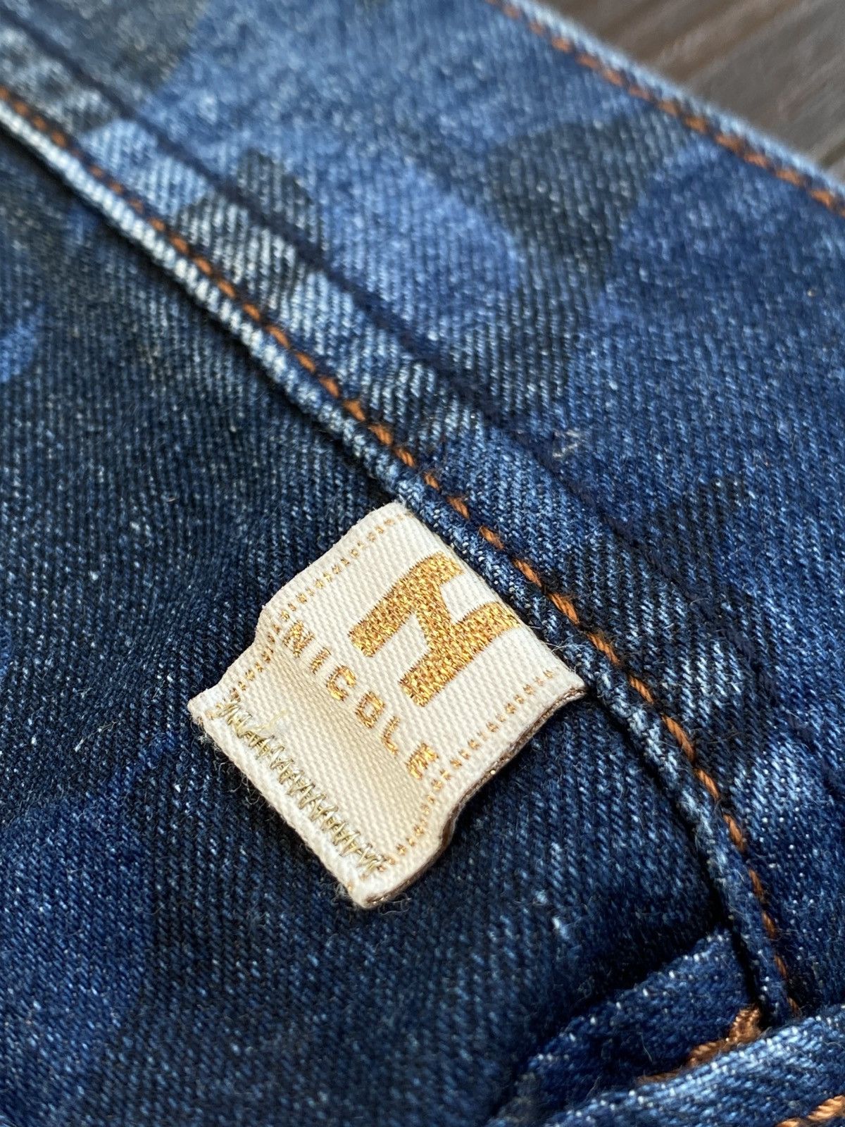 HIDEAWAYS HIDEWAYS NICOLE POCKET BUTTON FLARE Size US 31 - 9 Thumbnail