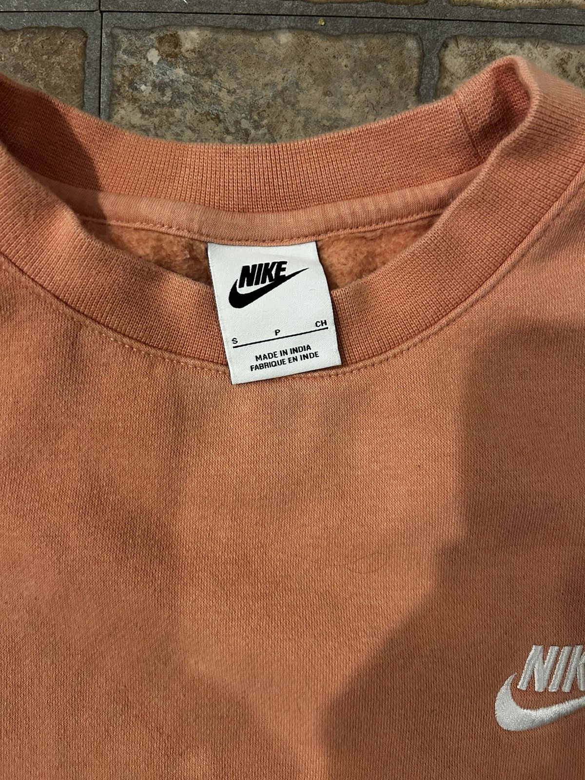 Nike Nike- pastel pink Crew neck Sz: S Size US M / EU 48-50 / 2 - 2 Thumbnail