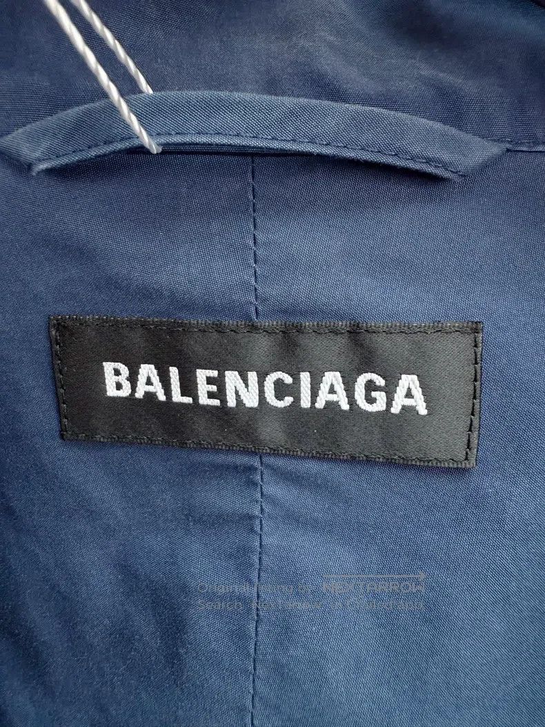 Balenciaga Balenciaga Rompers Jacket Size US S / EU 44-46 / 1 - 3 Thumbnail