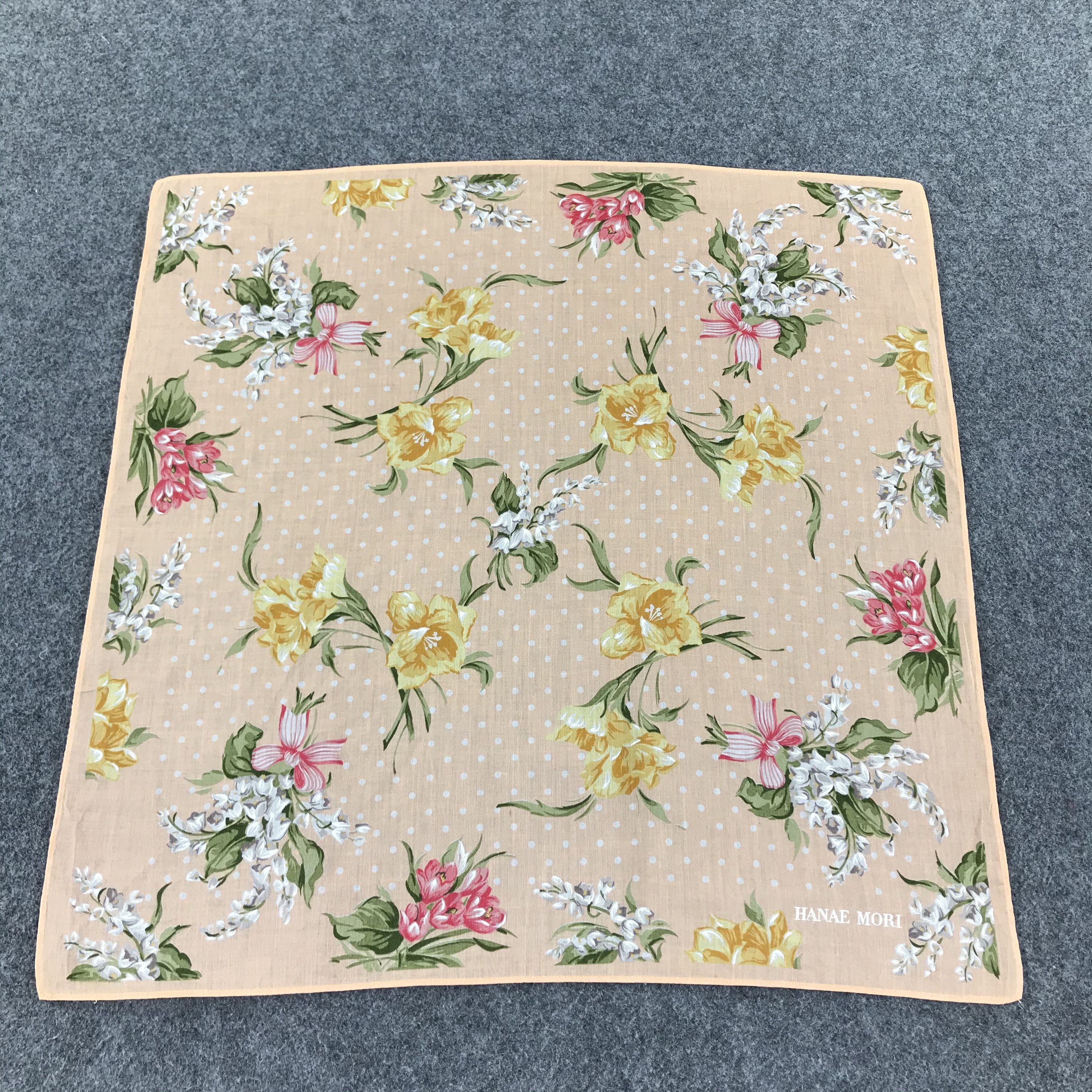 Hanae Mori × Vintage Hanae Mori Floral Handkerchief Neckerchief Bandana SCT101 Size ONE SIZE - 4 Thumbnail