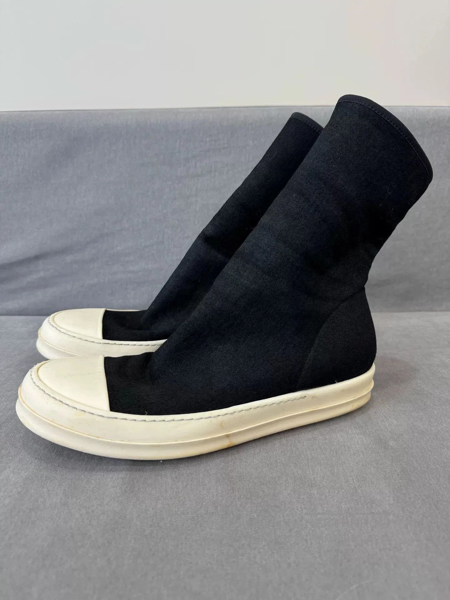 Rick Owens Rick Owens Men's Waxed Boots Size 42. Size US 9 / EU 42 - 1 Thumbnail