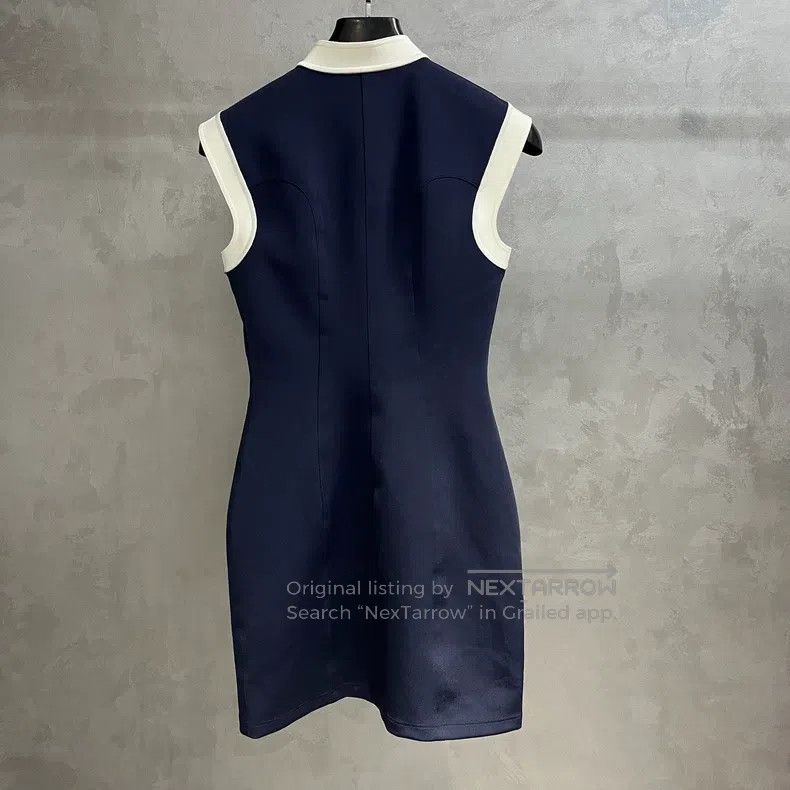 Louis Vuitton Louis Vuitton 25 New Blue Color-Block Stand Neck Button Mi Size XS / US 0-2 / IT 36-38 - 5 Thumbnail
