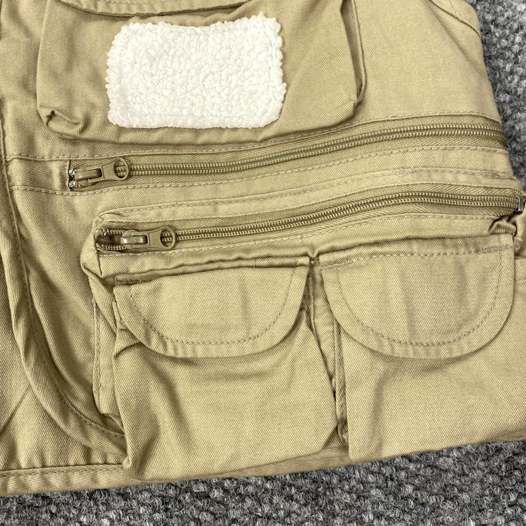 Vintage Crystal River Vest Mens Large Khaki Fishing Utility Multi Pocket Fly Zip D Ring Size US L / EU 52-54 / 3 - 7 Thumbnail