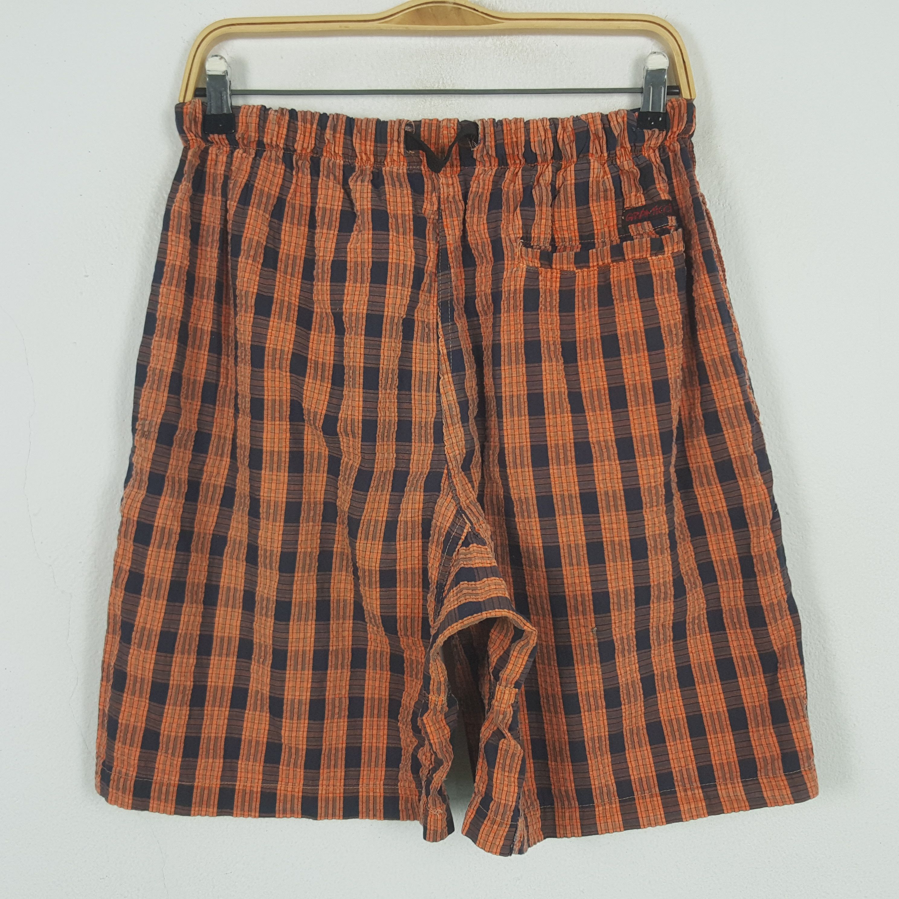 Gramicci × Japanese Brand × Vintage Vintage Gramicci Short Pants Size US 34 / EU 50 - 1 Thumbnail