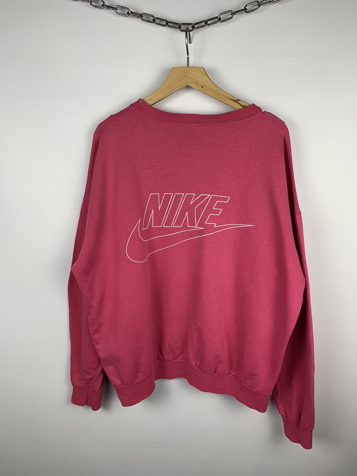 Nike 💅 Iconic Vintage Nike Baby Pink Sweatshirt Swoosh Logo 90’s Size US XL / EU 56 / 4 - 1 Thumbnail