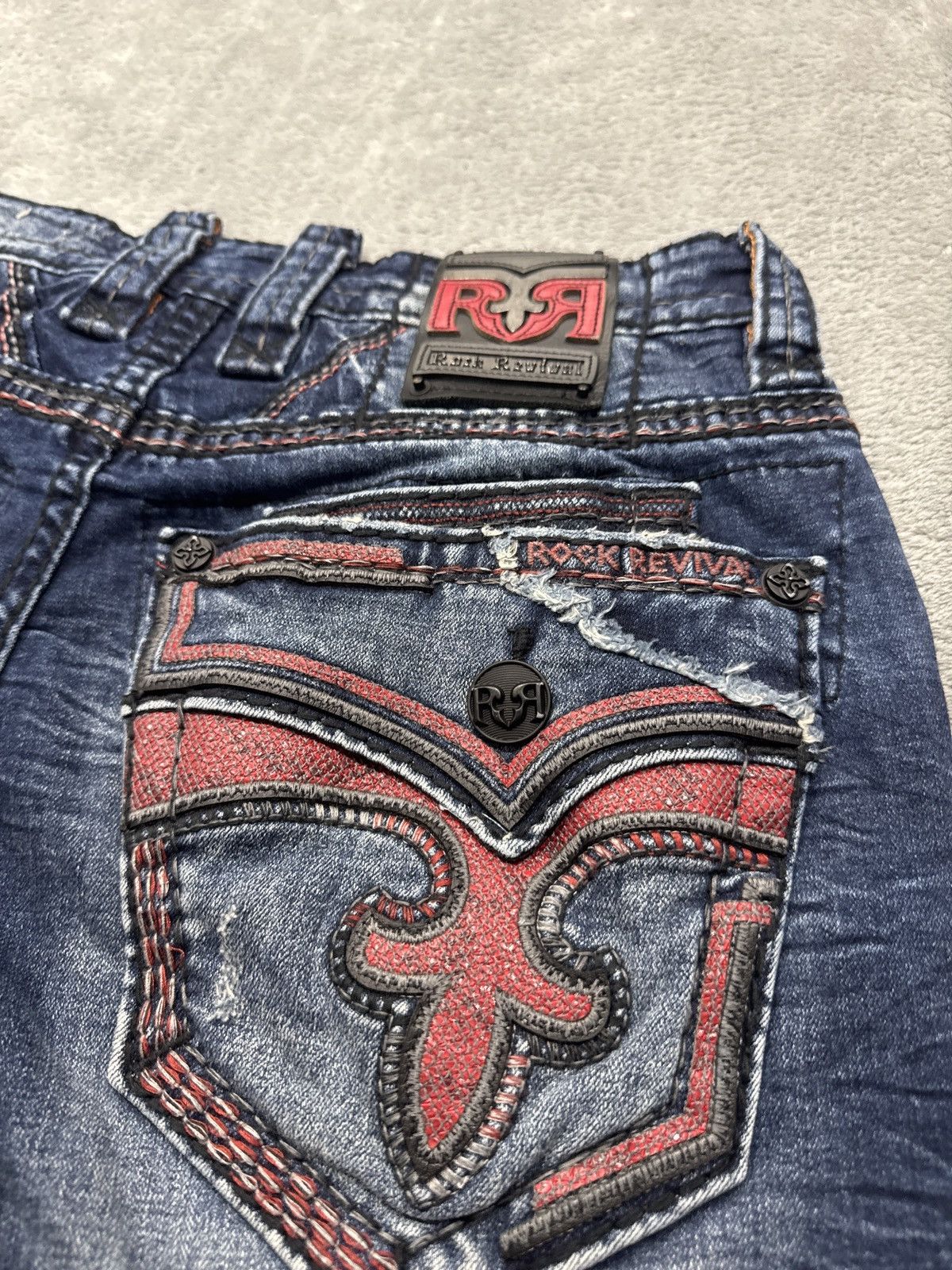 Rock Revival 30/32 Rock revival jeans. rare snakeskin red Size US 30 / EU 46 - 8 Thumbnail