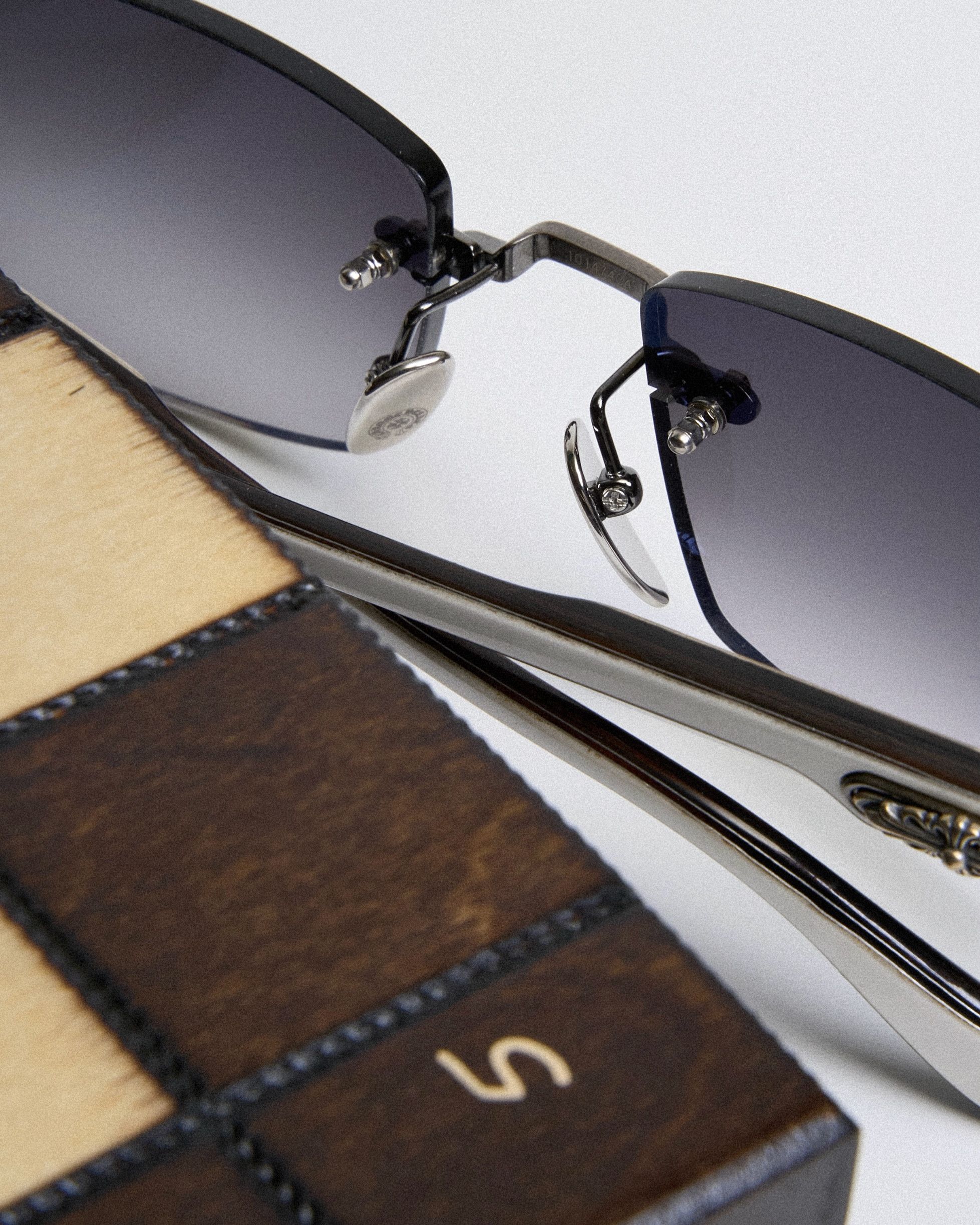 Chrome Hearts CHROME HEARTS DEEP II SUNGLASSES Size ONE SIZE - 3 Thumbnail