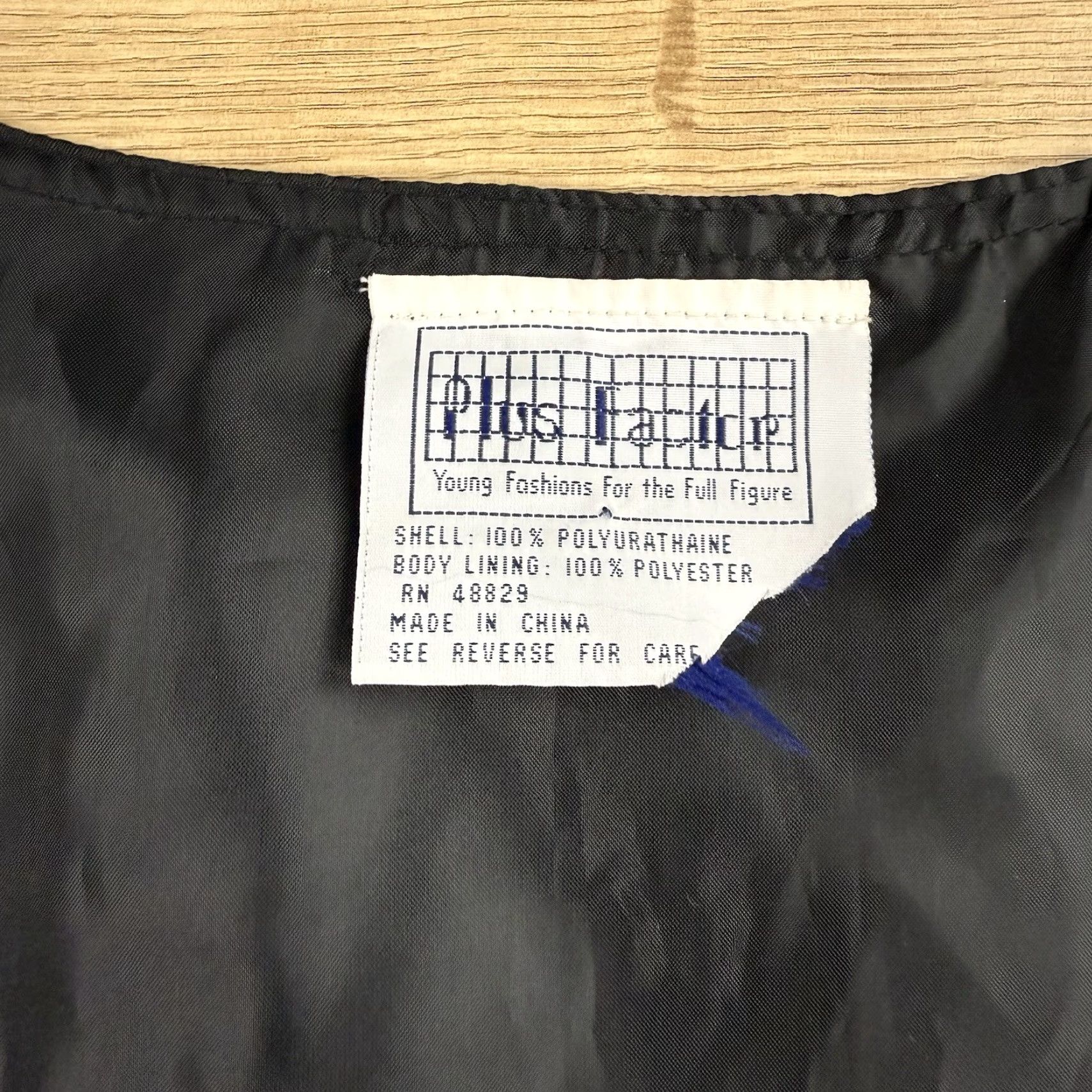 Vintage Plus Factor Vest Black Faux Leather Western Moto Biker 20W Plus Women Size 20W Vest Size 3XL / US 20-22 - 2 Thumbnail