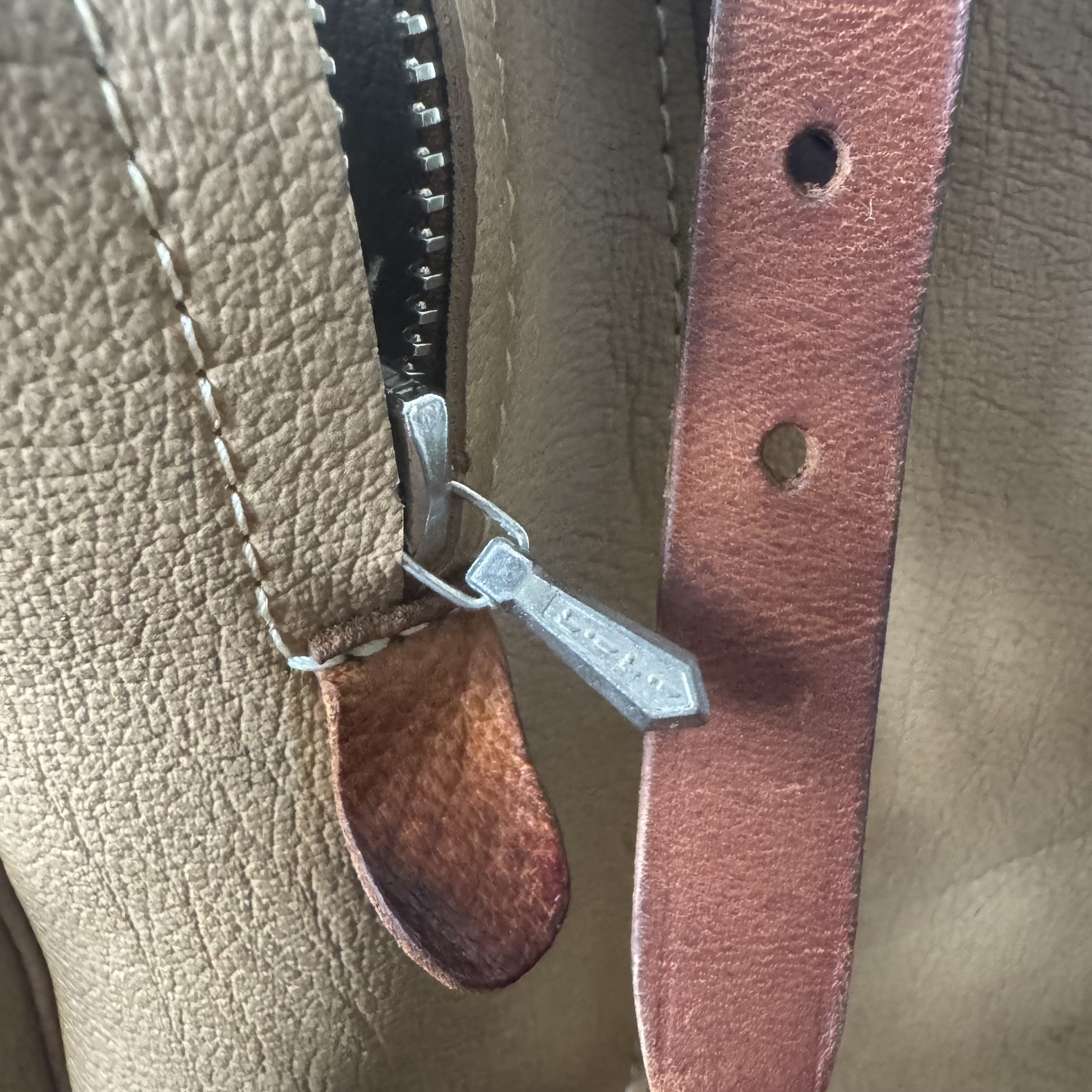 Japanese Brand × Vintage Vintage Army Military Hiking Riri 30s Leather Backpack Size ONE SIZE - 16 Thumbnail