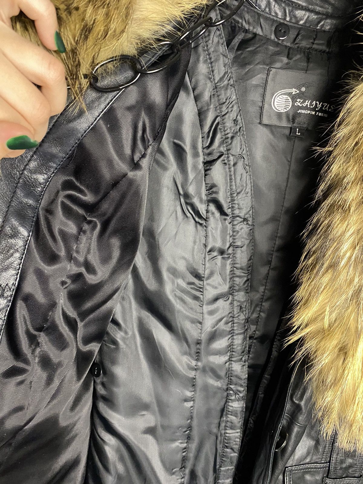 Other Vintage women's leather jacket with natural fur avant garde Size S / US 4 / IT 40 - 9 Thumbnail