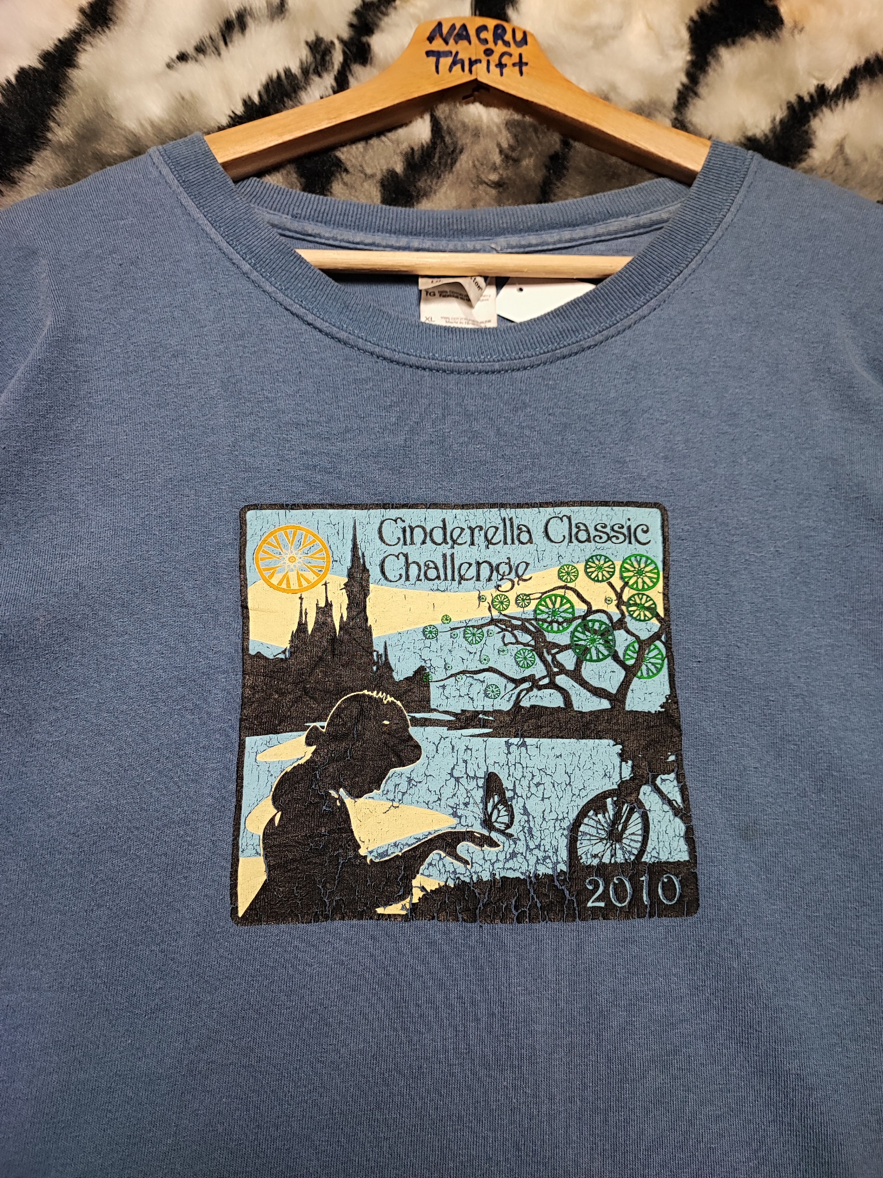 Disney VINTAGE Y2K DISNEY CINDERELLA Size US XL / EU 56 / 4 - 3 Thumbnail