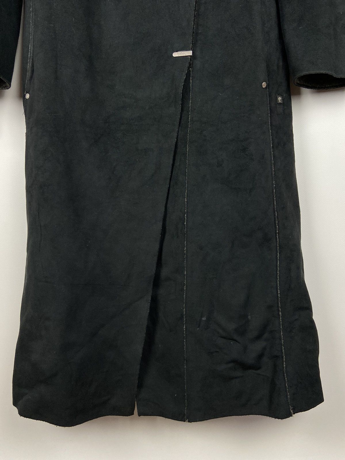 Vintage Vintage Versace Sport Black Micro Suede Faux Fur Lined Coat Size S / US 4 / IT 40 - 11 Thumbnail