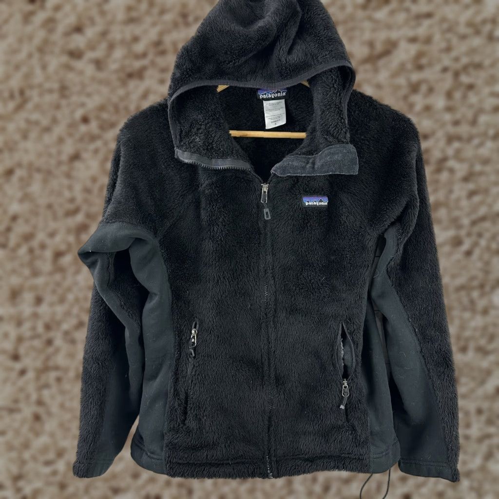 Patagonia Jacket Womens Small Black Full Zip Hooded Regulator R2 Fleece Outdoor 90s Casual Womens
