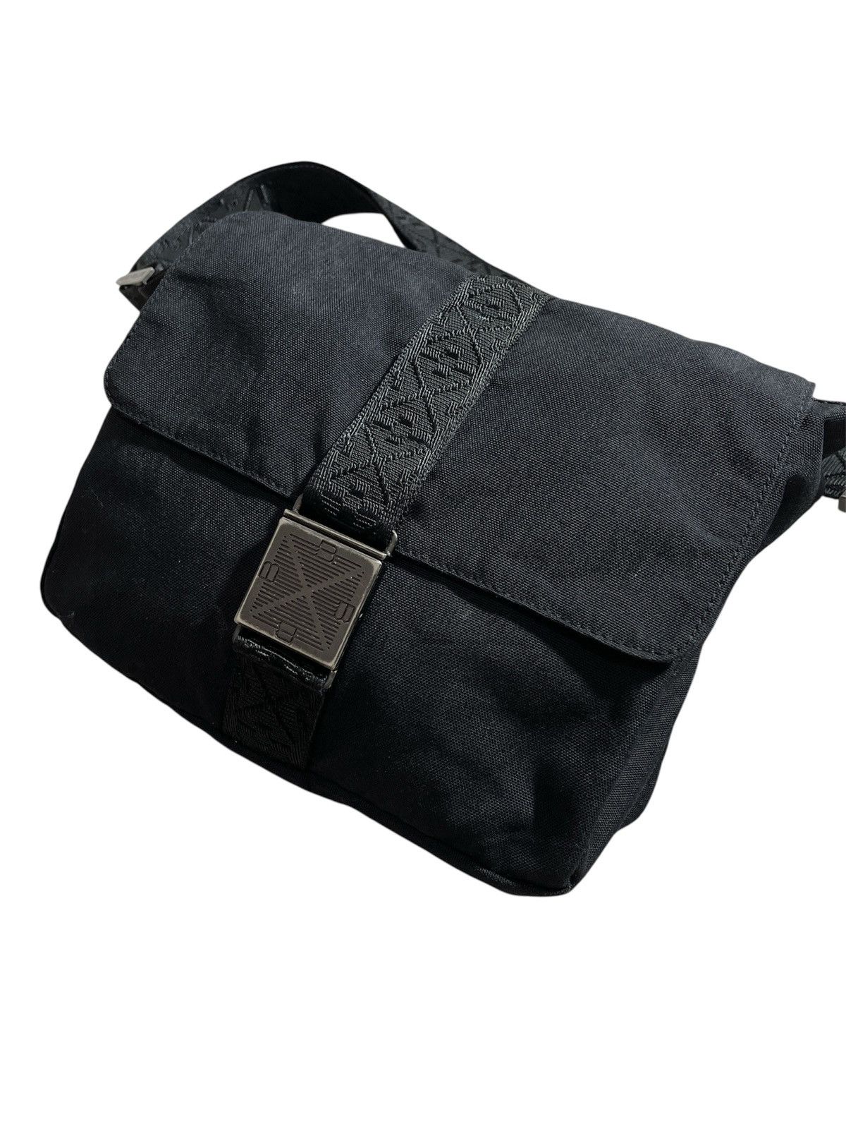 Bottega Veneta Vintage Bottega Veneta Slingbag Size ONE SIZE - 3 Thumbnail