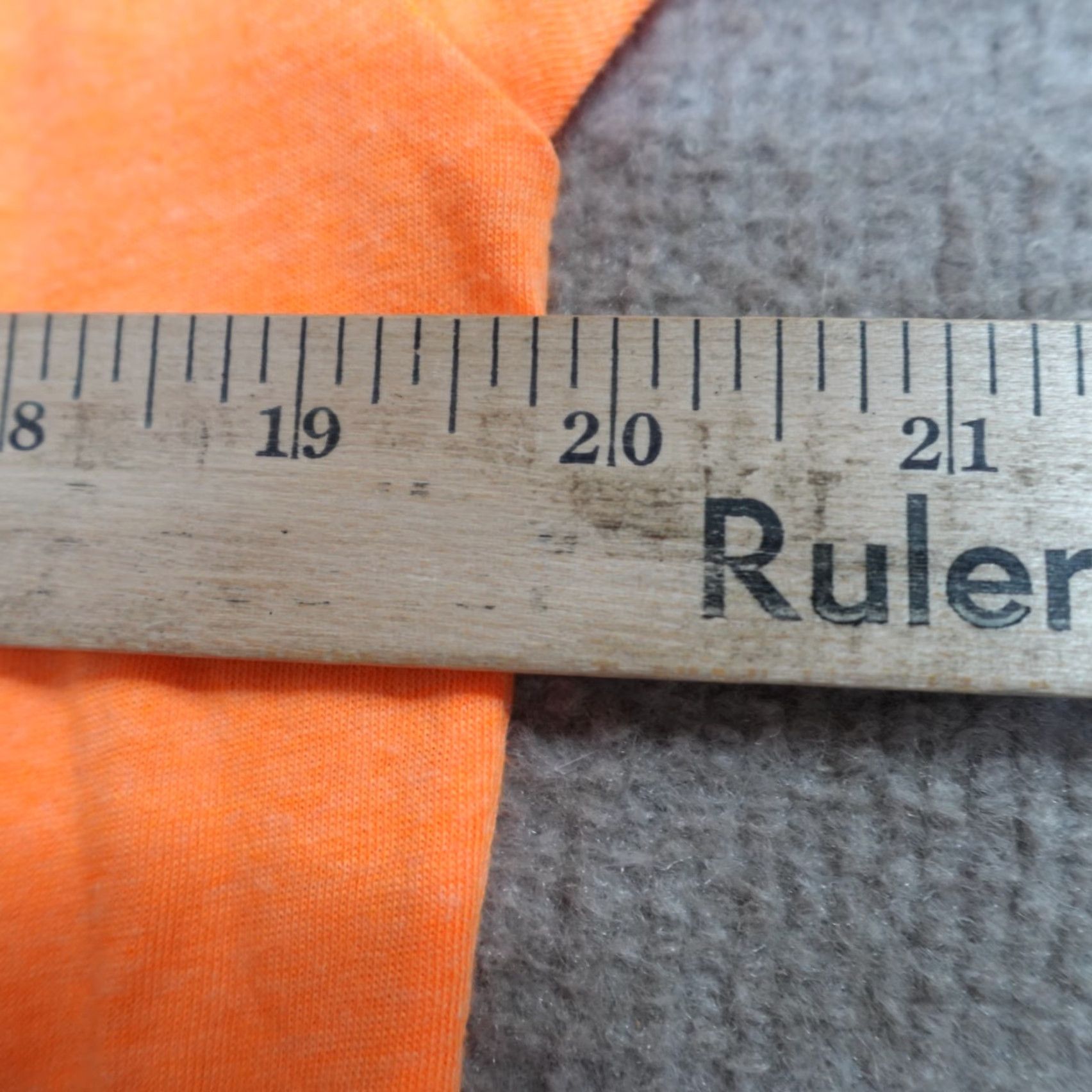 American Apparel VINTAGE American Apparel Ra Ra Riot Shirt Large Orange Em broidered USA Crew Neck T-Shirt Men L Orange USA 90s Size US L / EU 52-54 / 3 - 5 Thumbnail
