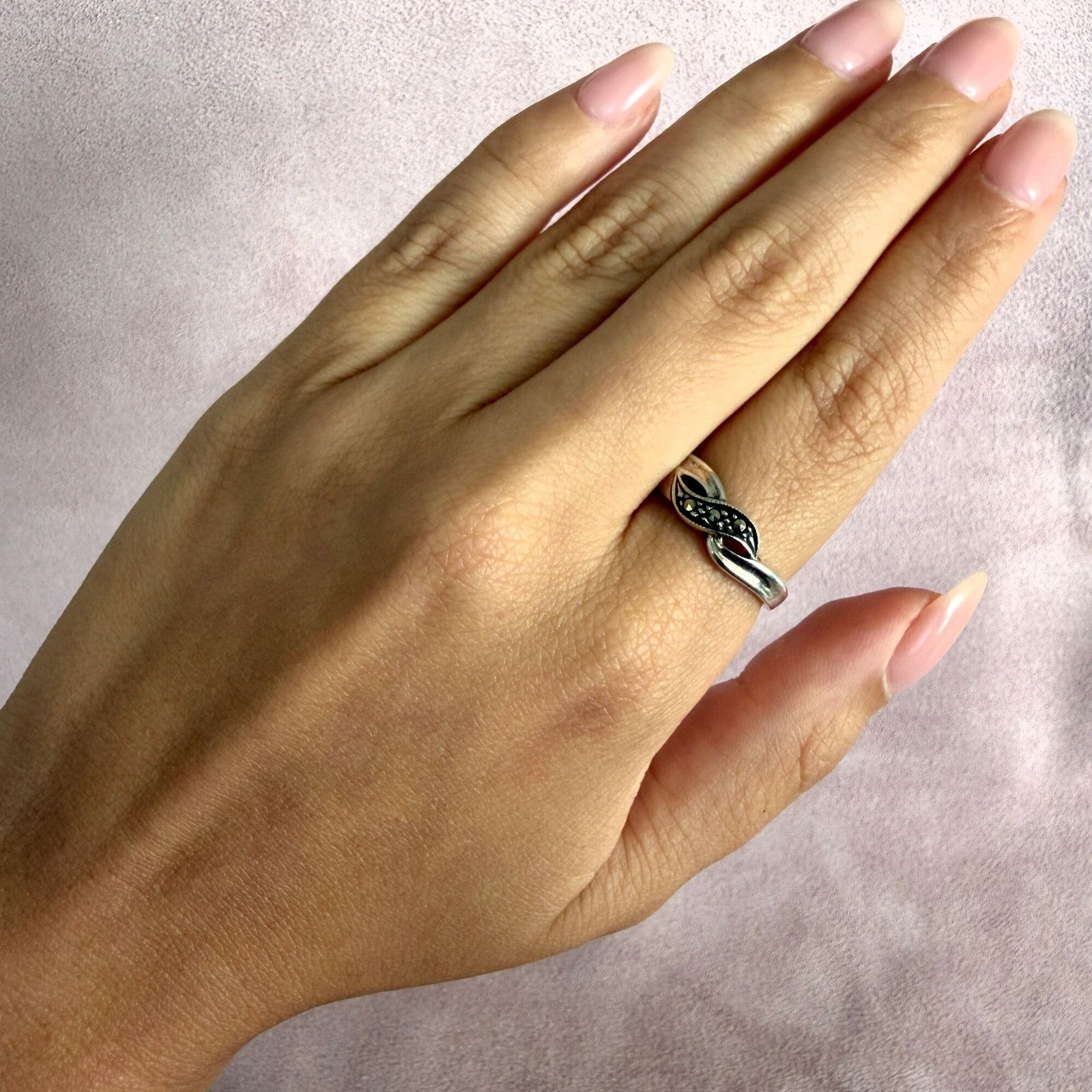 Sterling Silver sterling silver marcasite studded crossover ring size 7.75 Size ONE SIZE - 2 Thumbnail