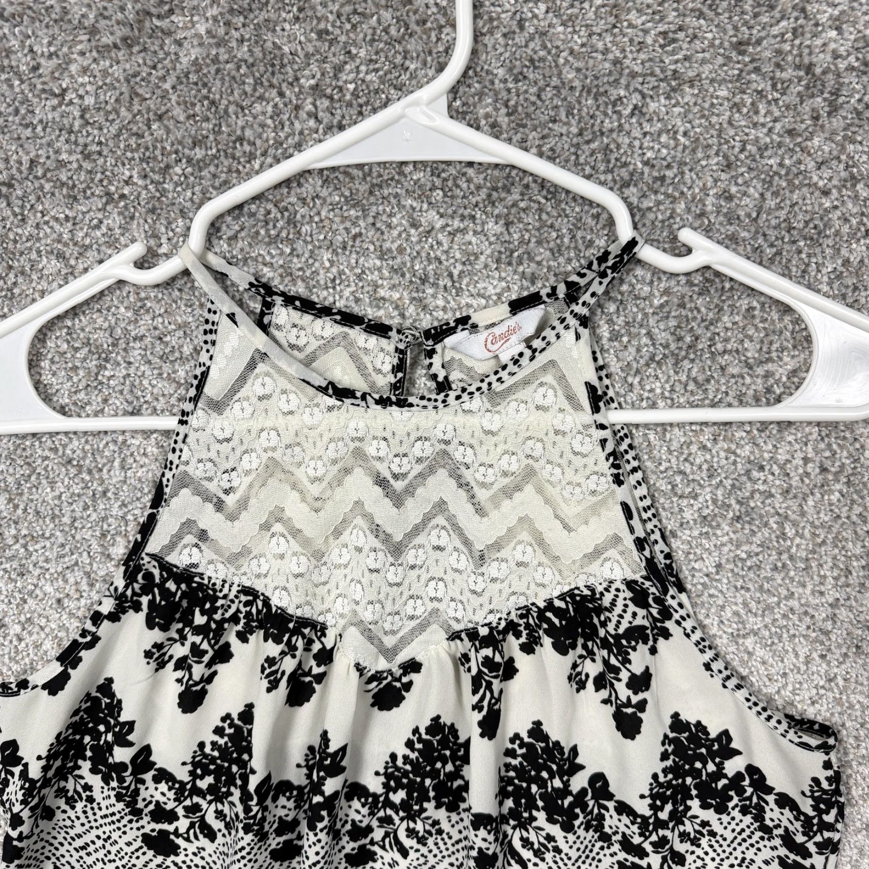 Vintage Candies Juniors Camisole Tank Top S Lace Boho Y2K Whimsigoth Floral Halter Sleeveless Black Camisole Shirt Women’s Garment Candie's Tank Top Women's S Size S / US 4 / IT 40 - 3 Thumbnail
