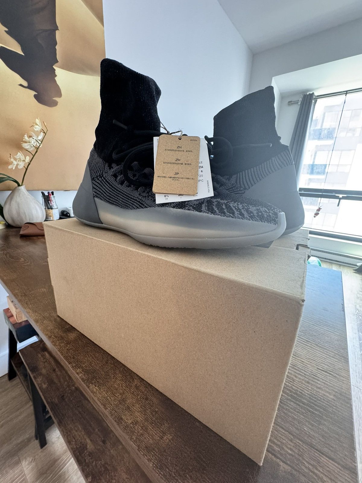 Adidas adidas Yeezy BSKTBL Knit Size US 6.5 / EU 39-40 - 1 Thumbnail