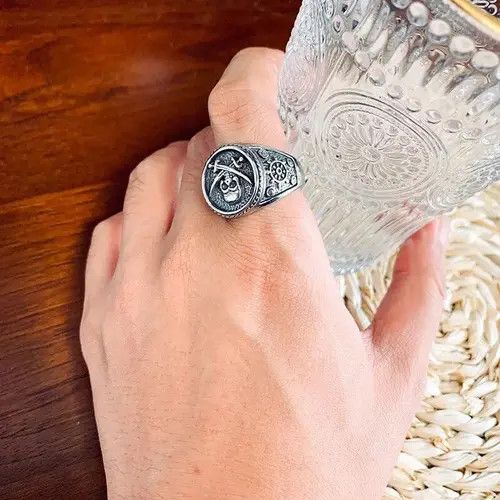 Vintage Retro Punk Style Double Knife Pirate Skull Ring Size ONE SIZE - 3 Thumbnail