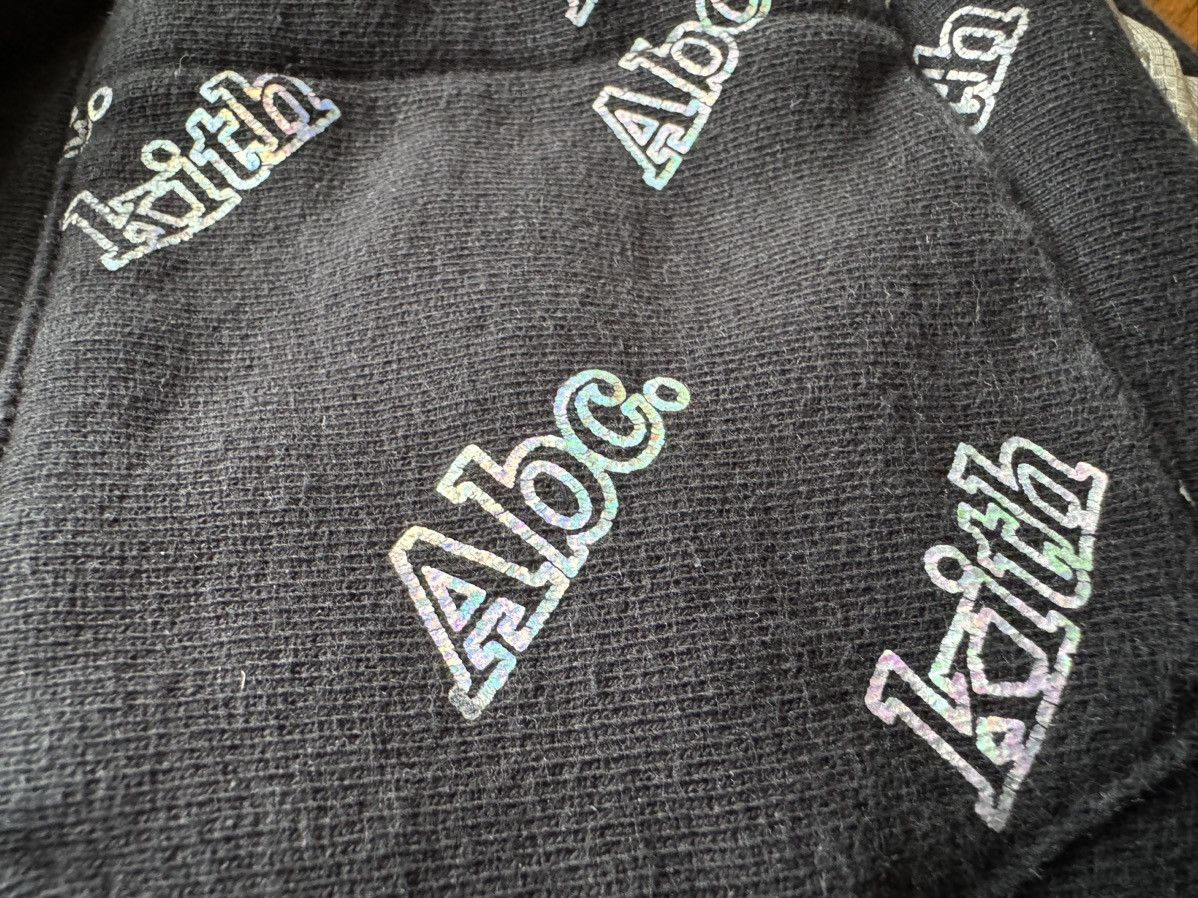 Advisory Board Crystals × Kith Small Holographic Print Sweatpant Black ABC Pants 123. Size US 30 / EU 46 - 3 Thumbnail
