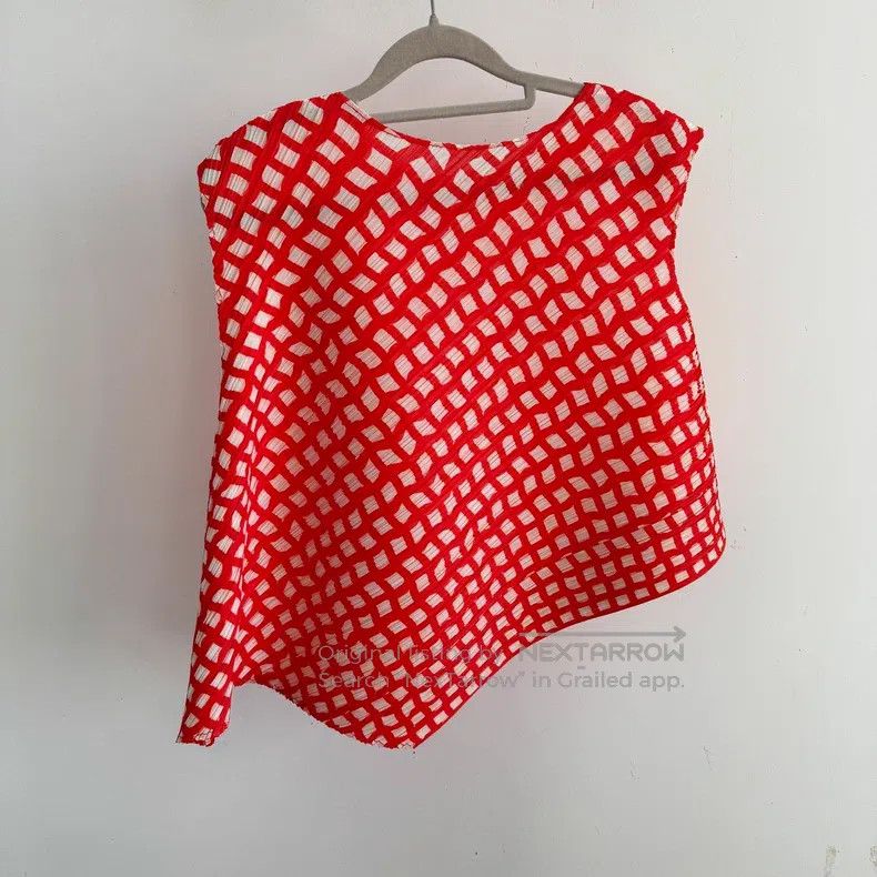 Issey Miyake Issey Miyake Red Vest Size L / US 10 / IT 46 - 2 Thumbnail