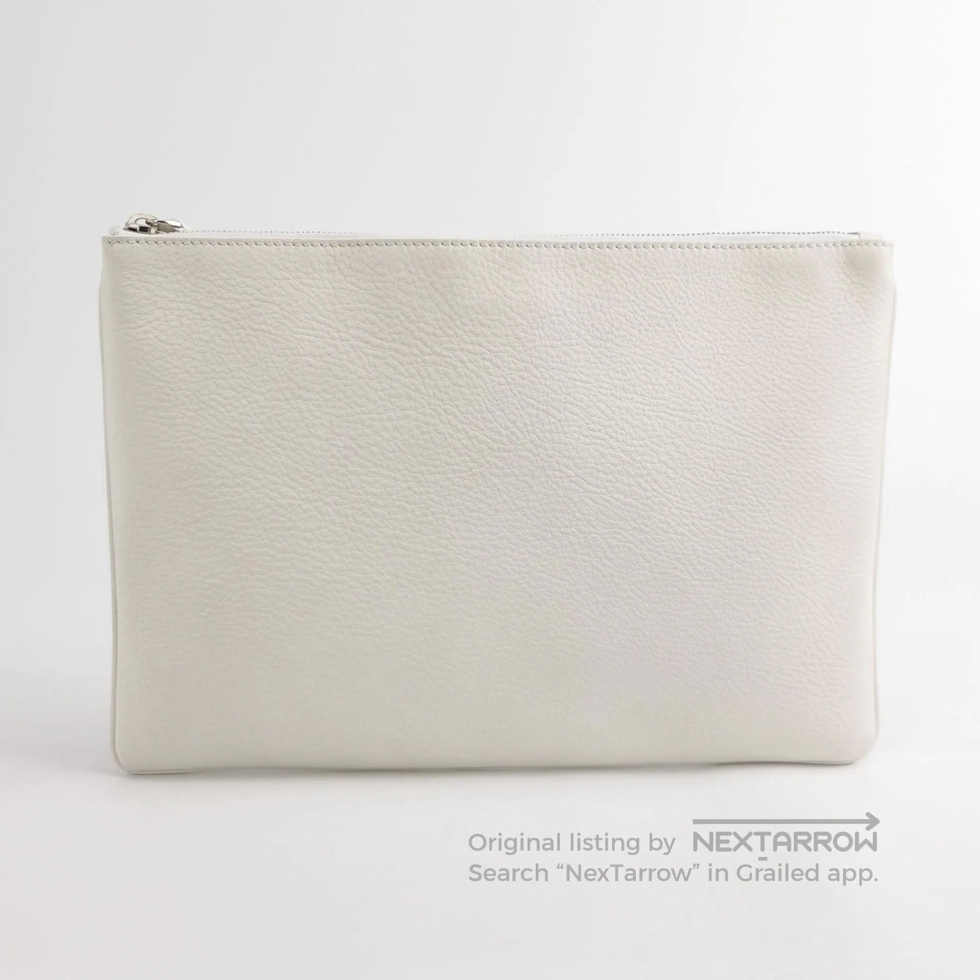 Balenciaga Balenciaga White Logo Zip Pouch. Size ONE SIZE - 1 Thumbnail