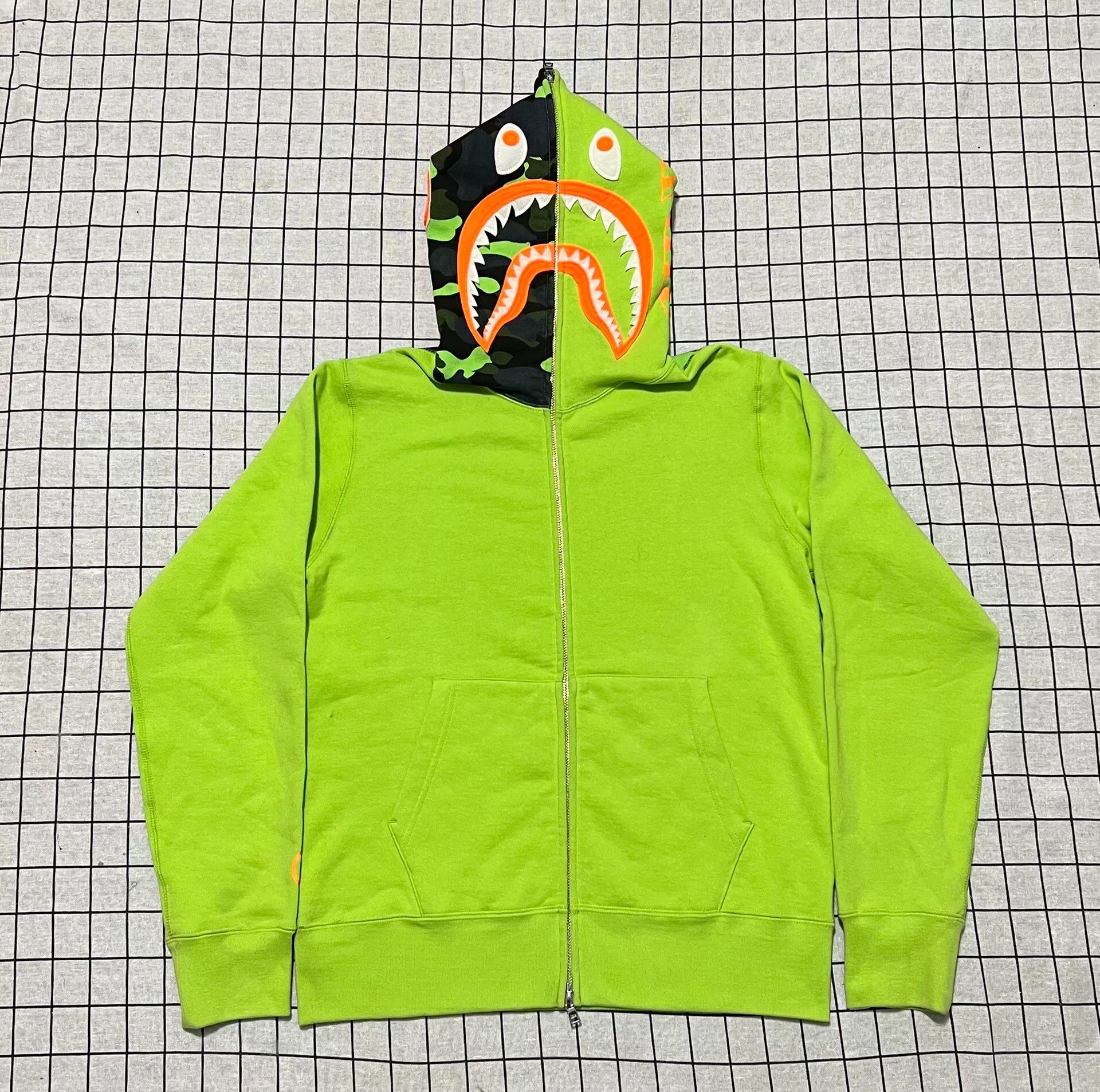 Bape Bape Shark Camo Multi Light Jacket m Men Size US M / EU 48-50 / 2 - 1 Thumbnail