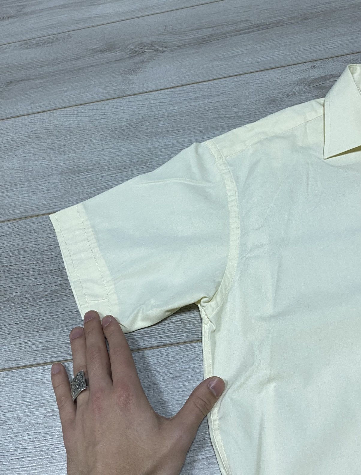 Yves Saint Laurent Yves Saint Laurent pocket shirt buttons YSL Size US L / EU 52-54 / 3 - 5 Thumbnail