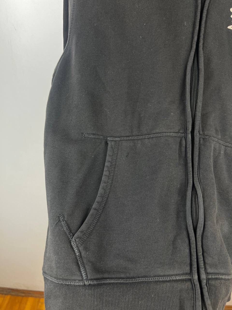 True Religion True Religion skulls streetwear zip hoodie size L Size US L / EU 52-54 / 3 - 3 Thumbnail