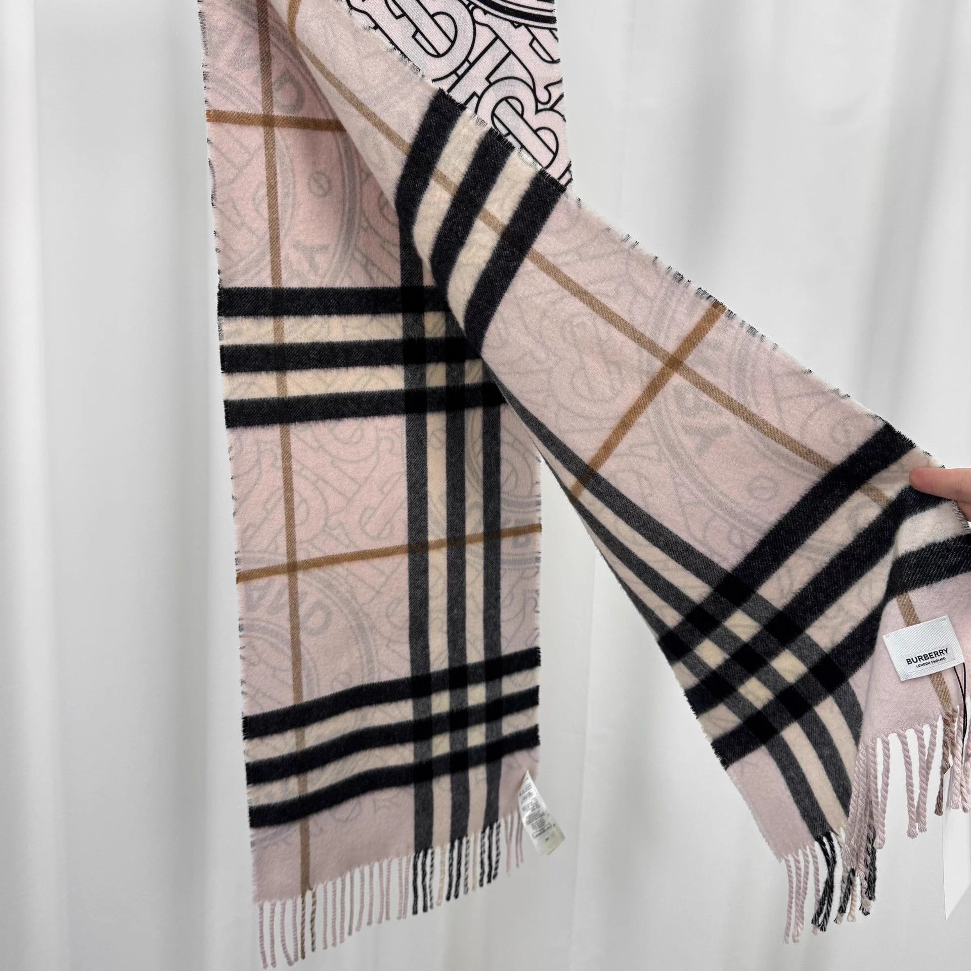 Burberry Burberry Check Monogram 2-Face Cashmere Scarf 30x168CM 99N Size ONE SIZE - 5 Thumbnail
