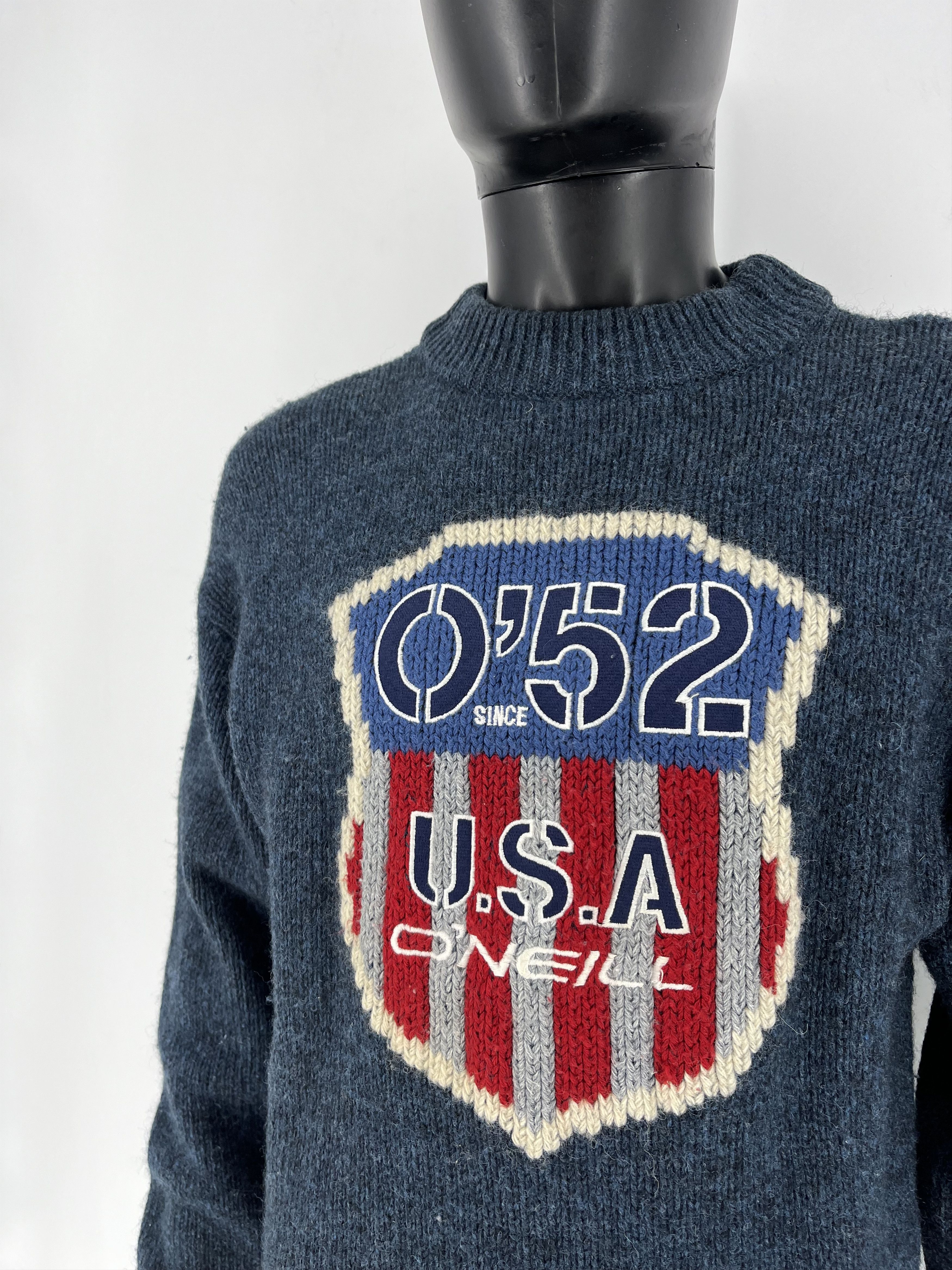 O'Neill × Vintage ONeill blue Knitted Jumper with embroidered spell-out on Size US M / EU 48-50 / 2 - 10 Thumbnail