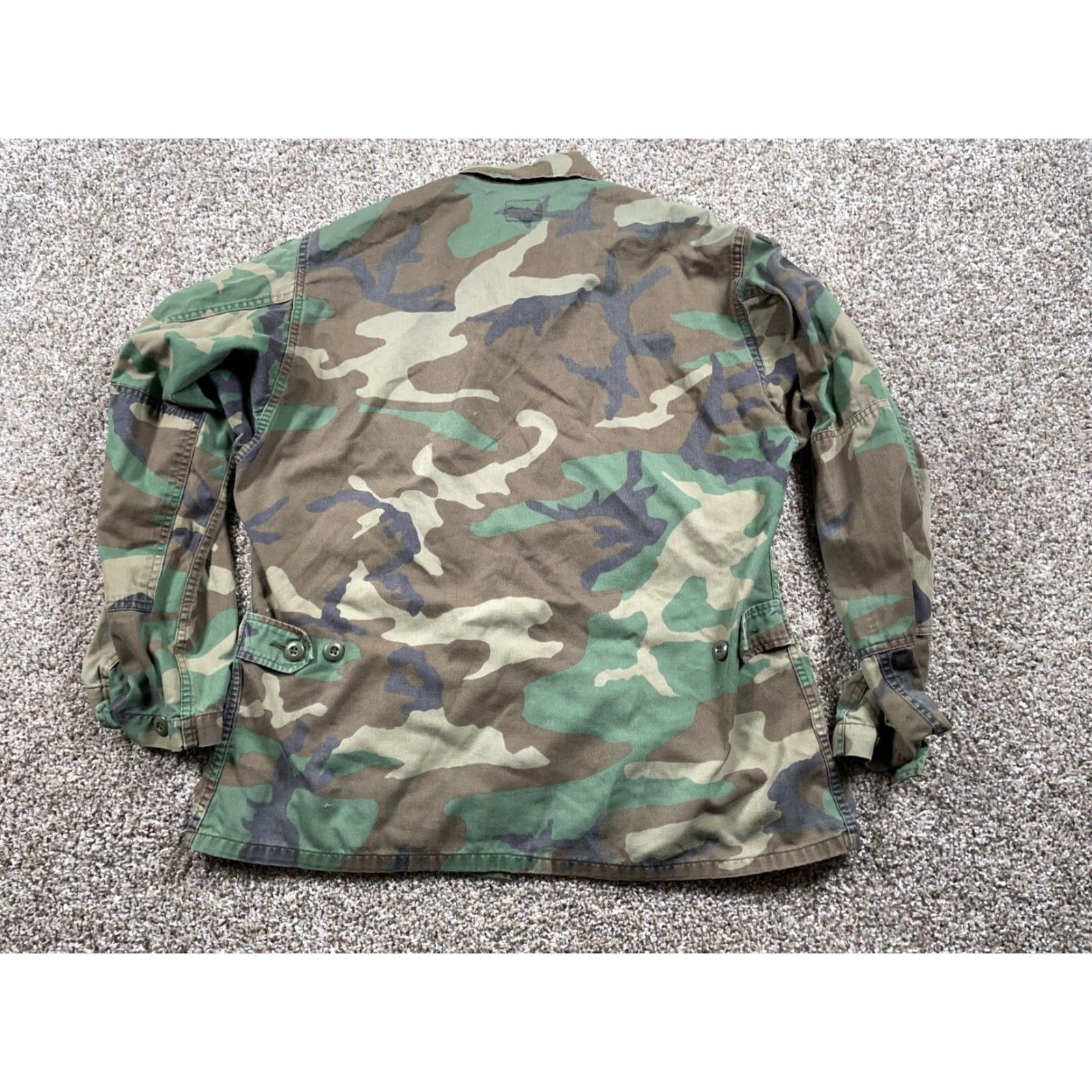 Vintage VINTAGE US Army Camouflage Shirt Jacket Men M Green 90s/Grunge Airborne Patch Short Sleeve Button Front Size US M / EU 48-50 / 2 - 3 Thumbnail