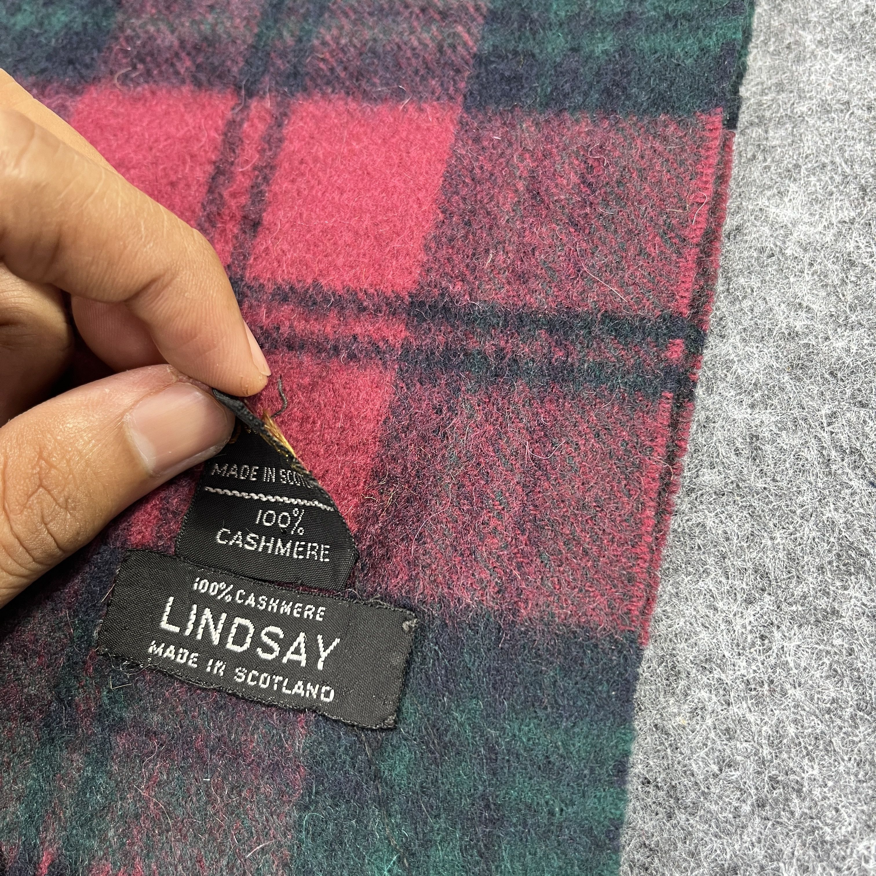 Johnstons Of Elgin × Vintage Johnstons Of Elgin Scarf / Muffler / Neckwear T934 Size ONE SIZE - 7 Thumbnail