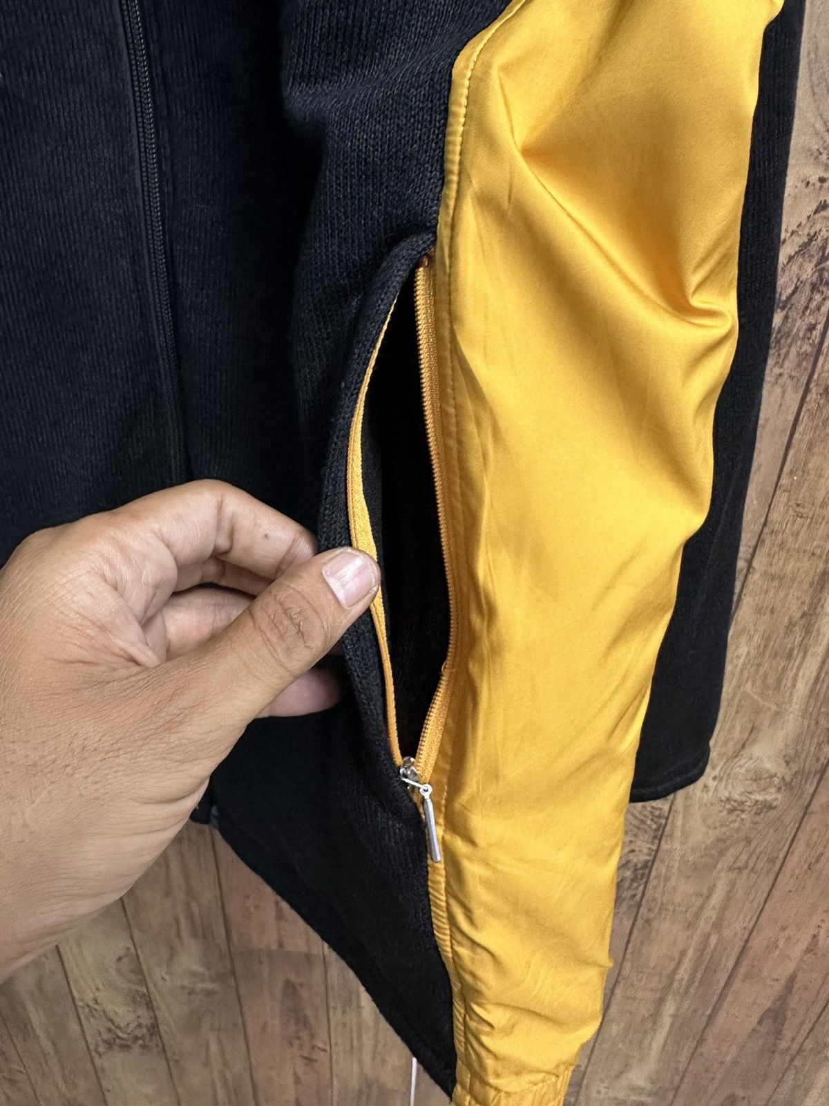 Le Coq Sportif Vintage Le coq sportif Reversible Zipper Jacket Z06 Size US L / EU 52-54 / 3 - 6 Thumbnail