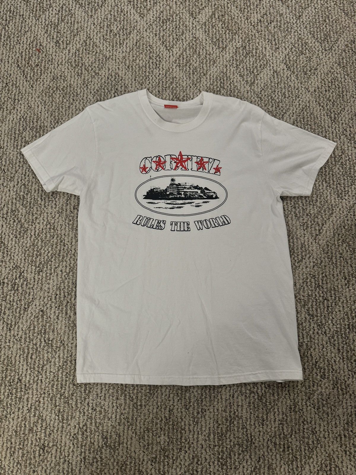 Corteiz Corteiz 5 Year Anniversary Alcatraz Tee Size US XL / EU 56 / 4 - 1 Thumbnail