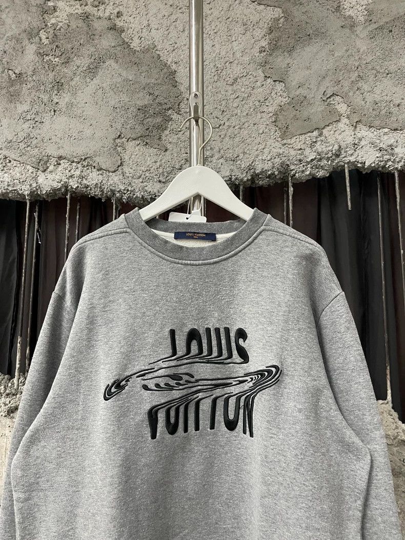 Louis Vuitton Louis Vuitton Embroidered Sweatshirt -2505 Size US M / EU 48-50 / 2 - 3 Thumbnail